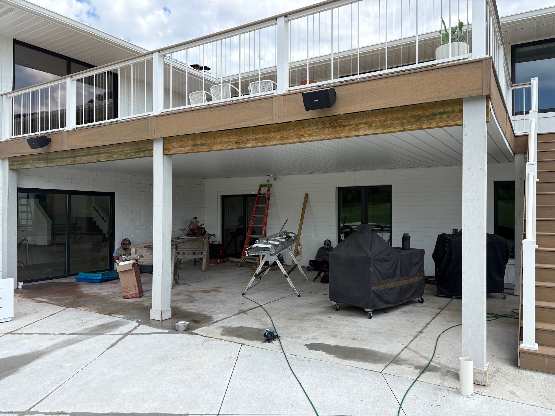 Cavvy Road Deck