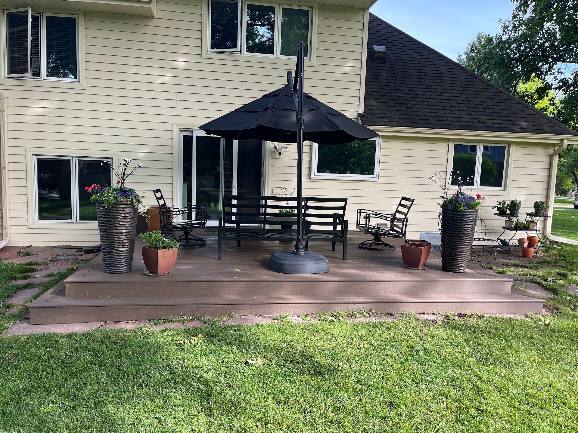 Devonshire Drive Deck