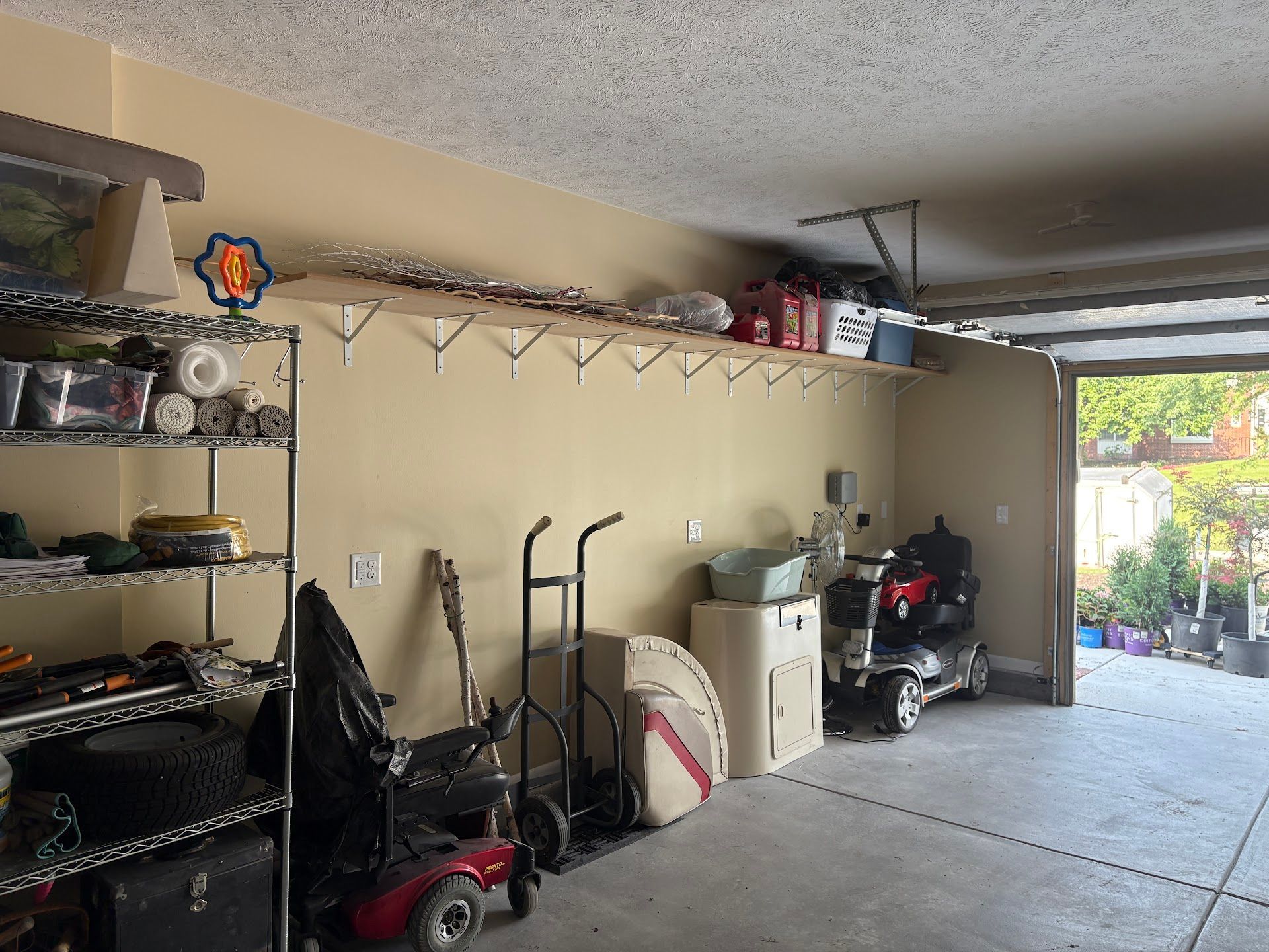 Fall Creek Road Garage