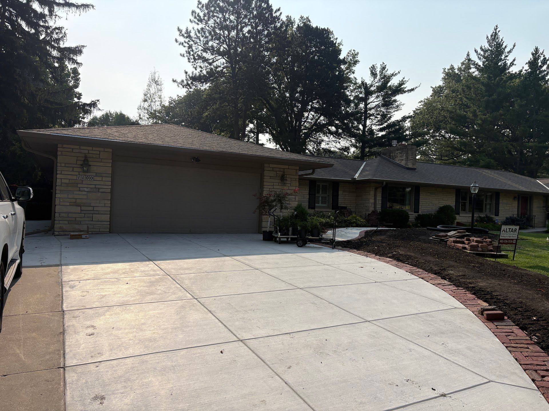 Exterior, Fall Creek Road Garage