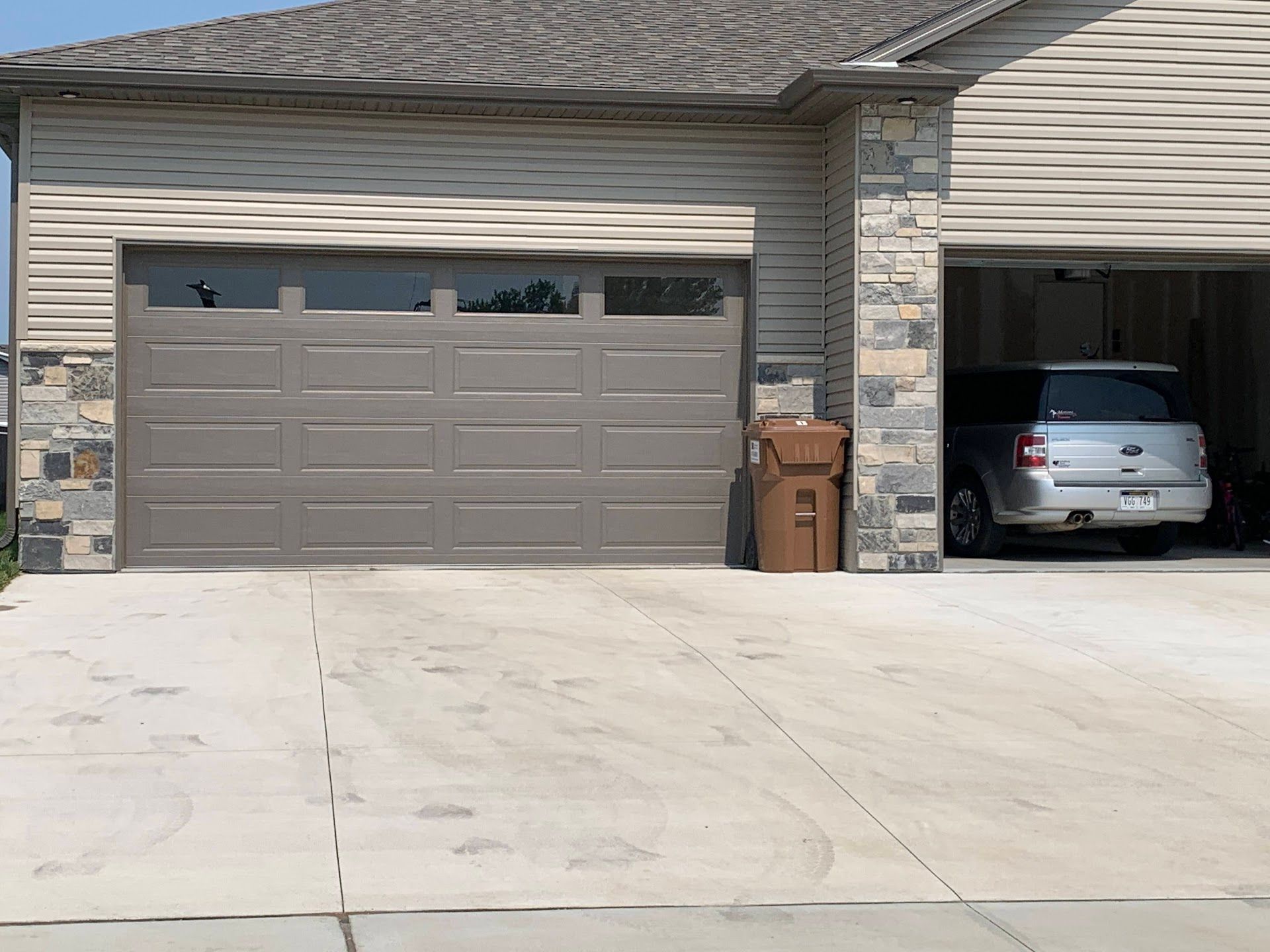 Garage, Green Valley Lane Custom Home
