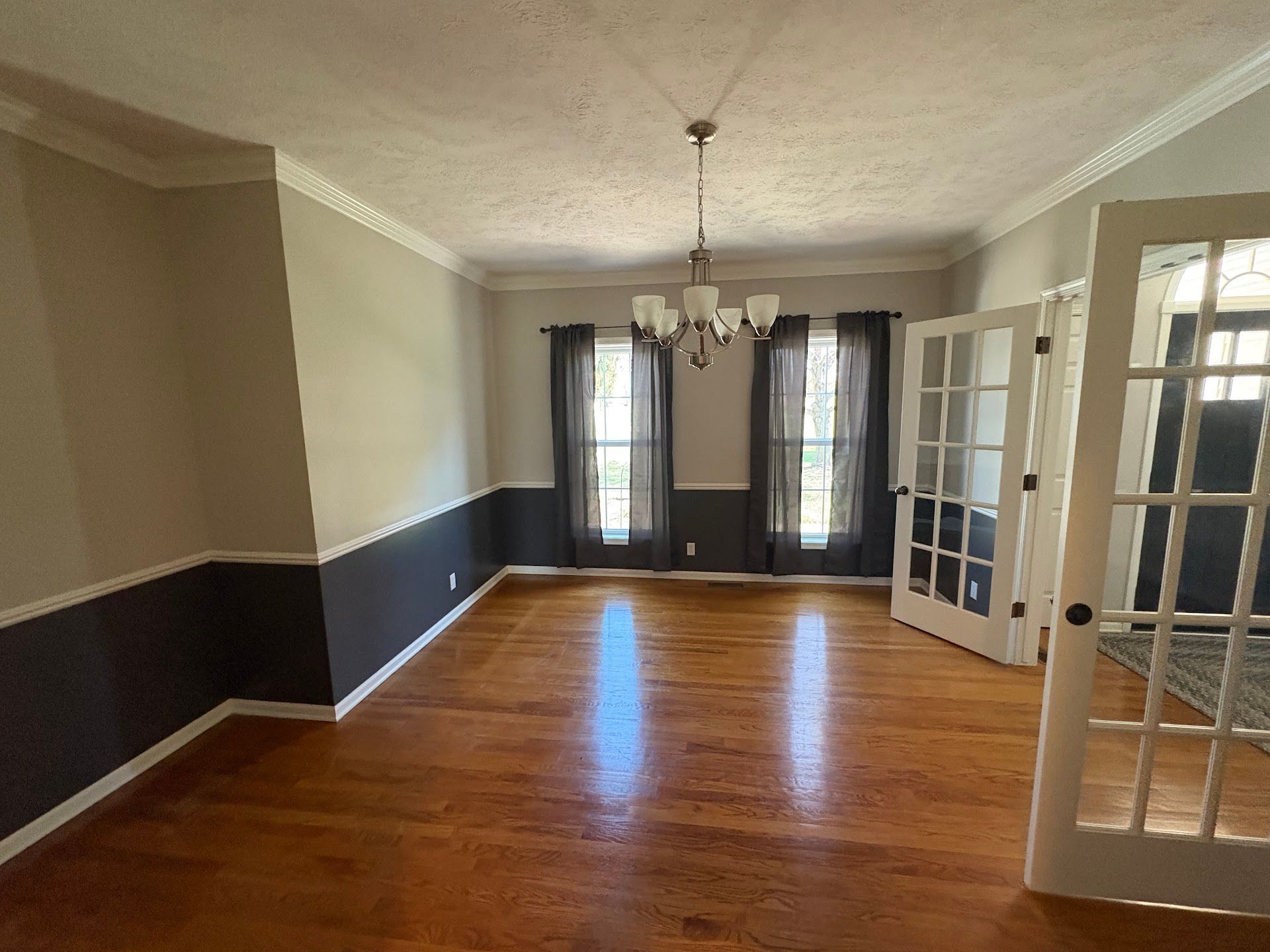 Dining room, Juniper Court Laundry Room