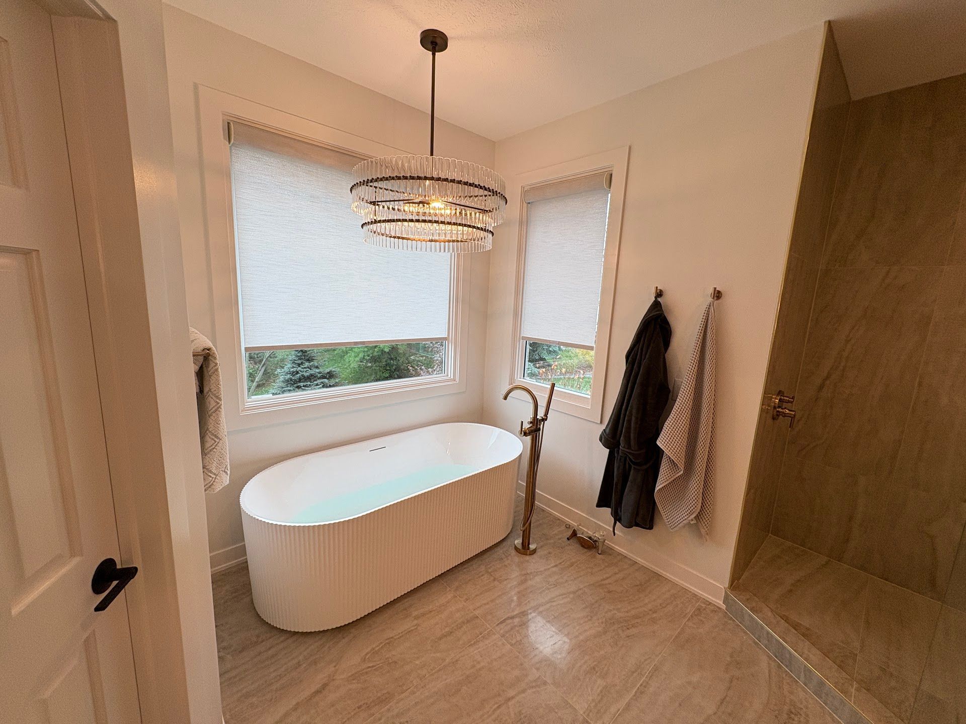 King's Court Luxury Bathroom