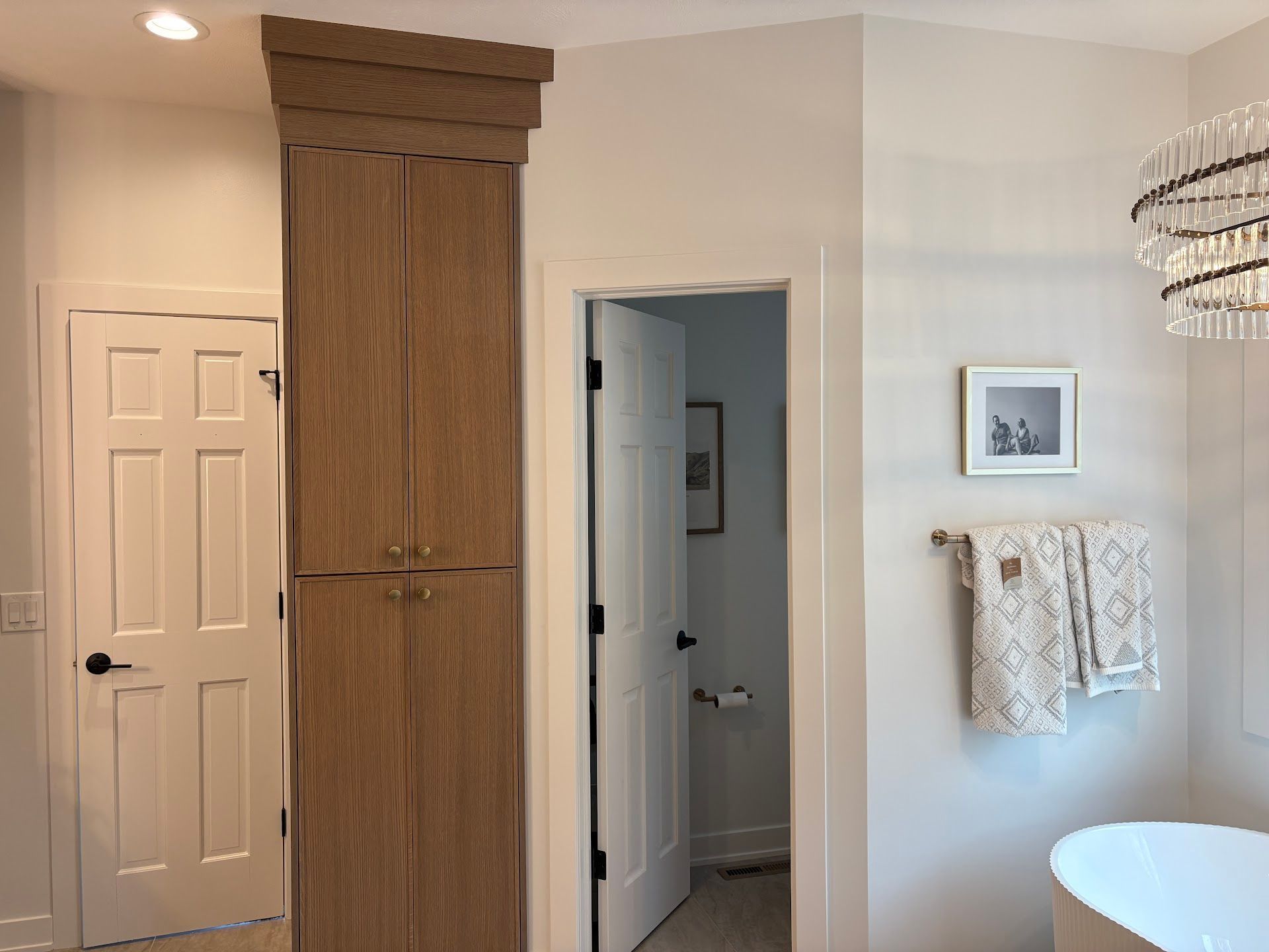 King's Court Luxury Bathroom