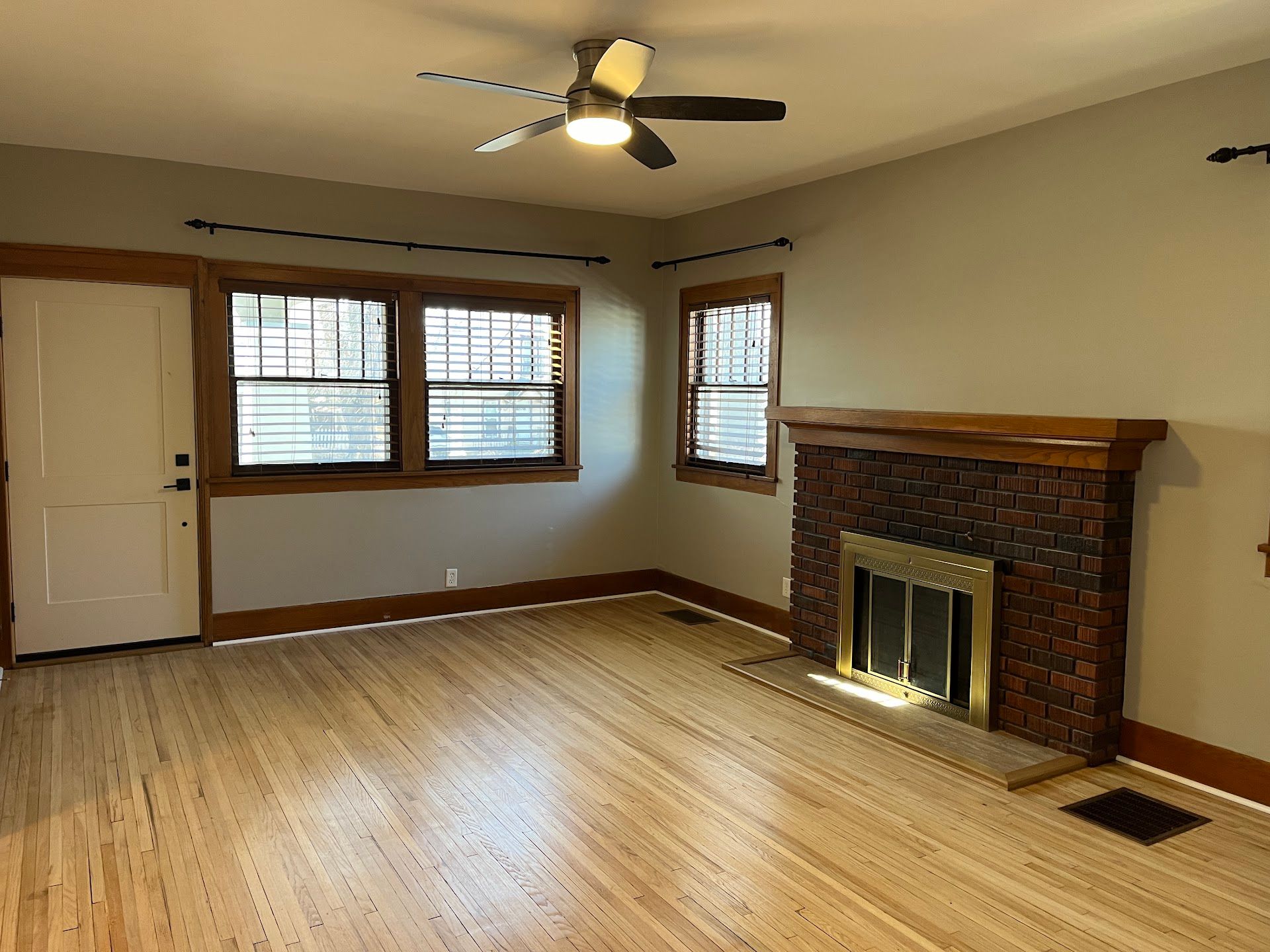 Living room, Leighton Avenue Remodel