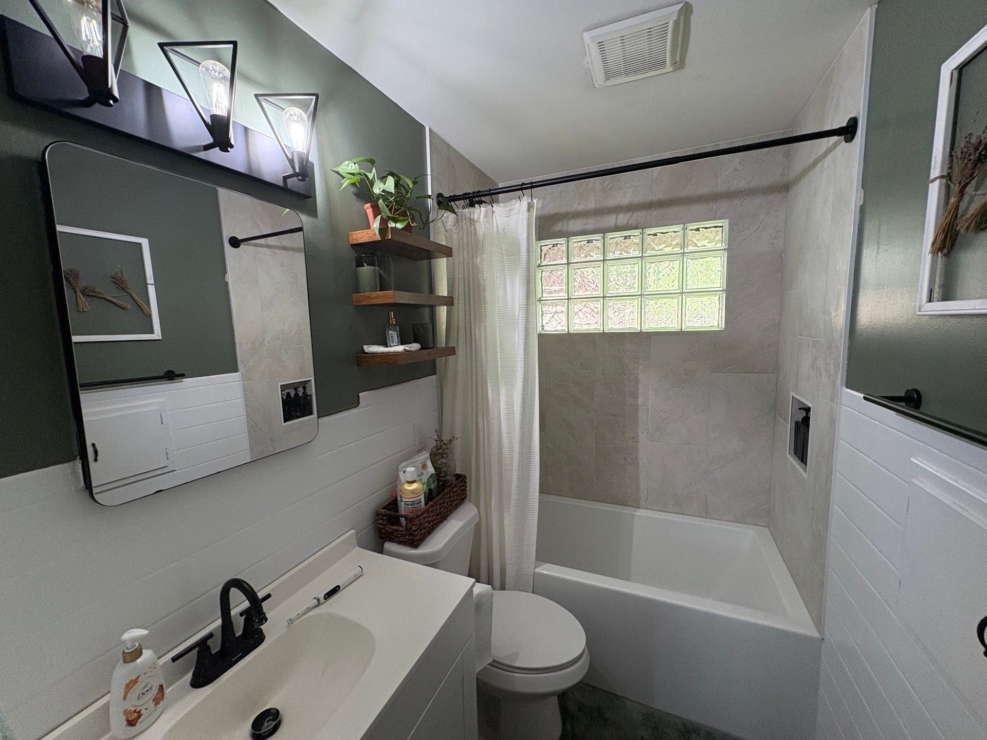 Lincoln Bathroom Remodel