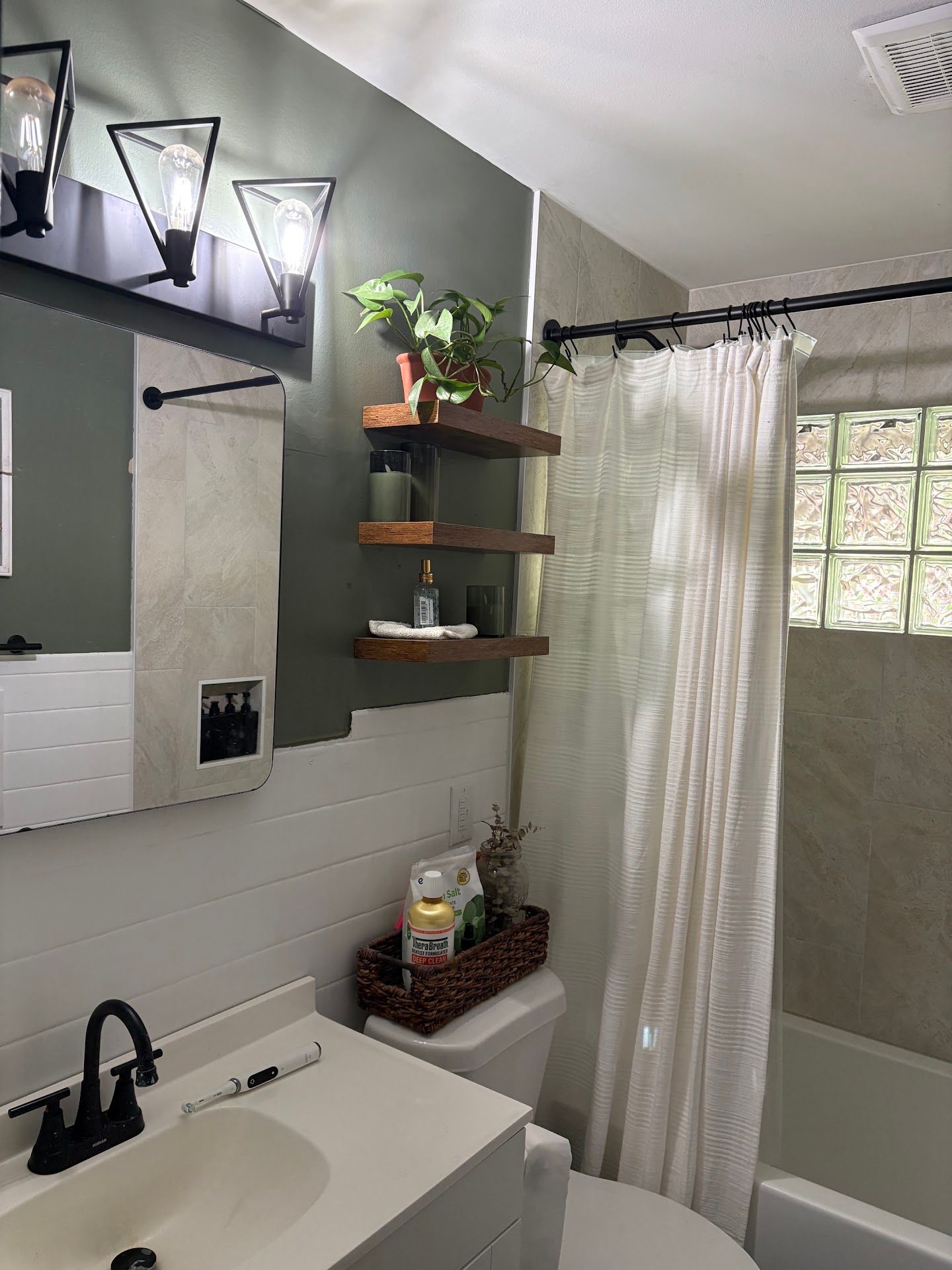 Lincoln Bathroom Remodel