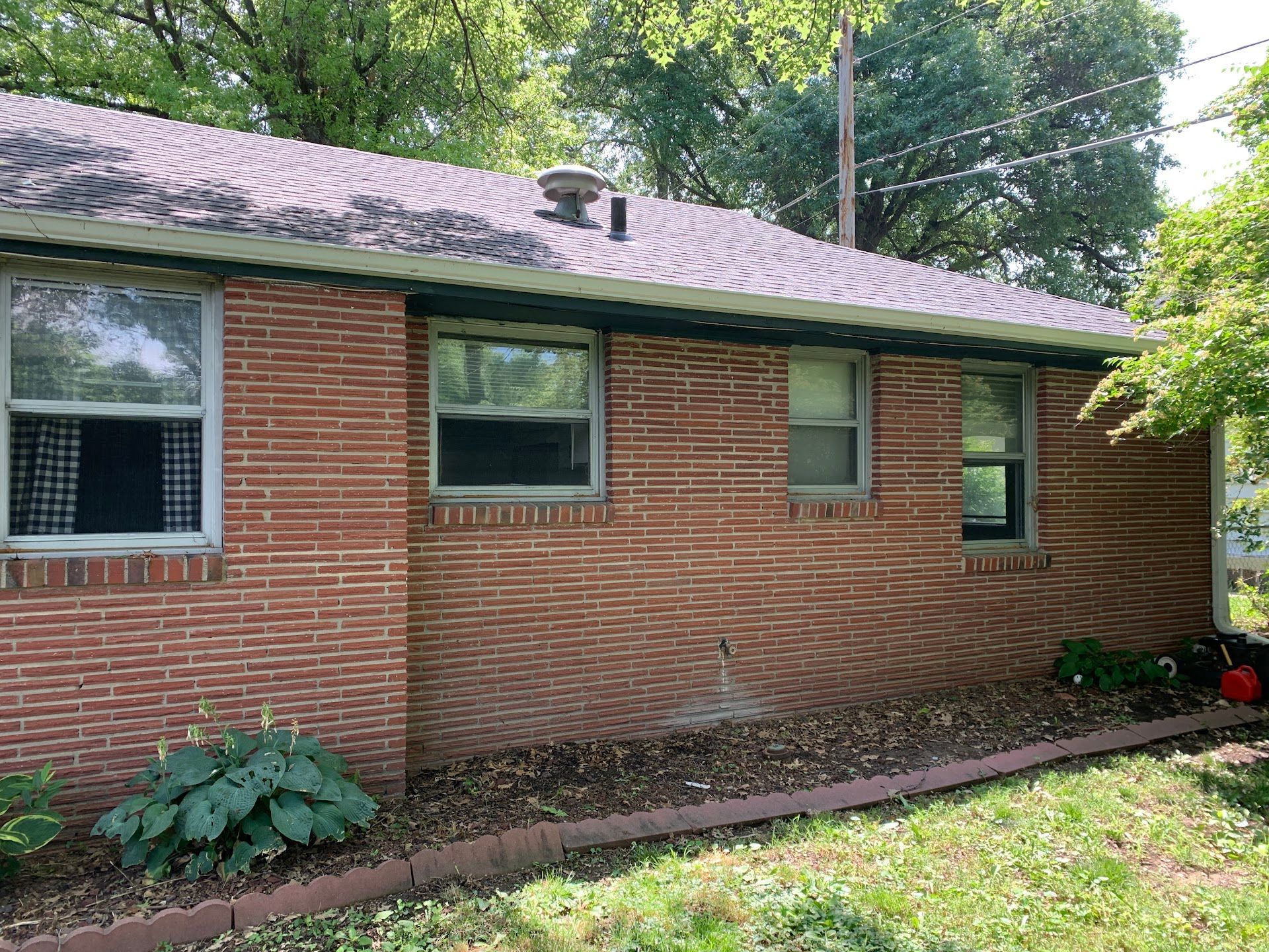 Exterior, Lincoln Remodel