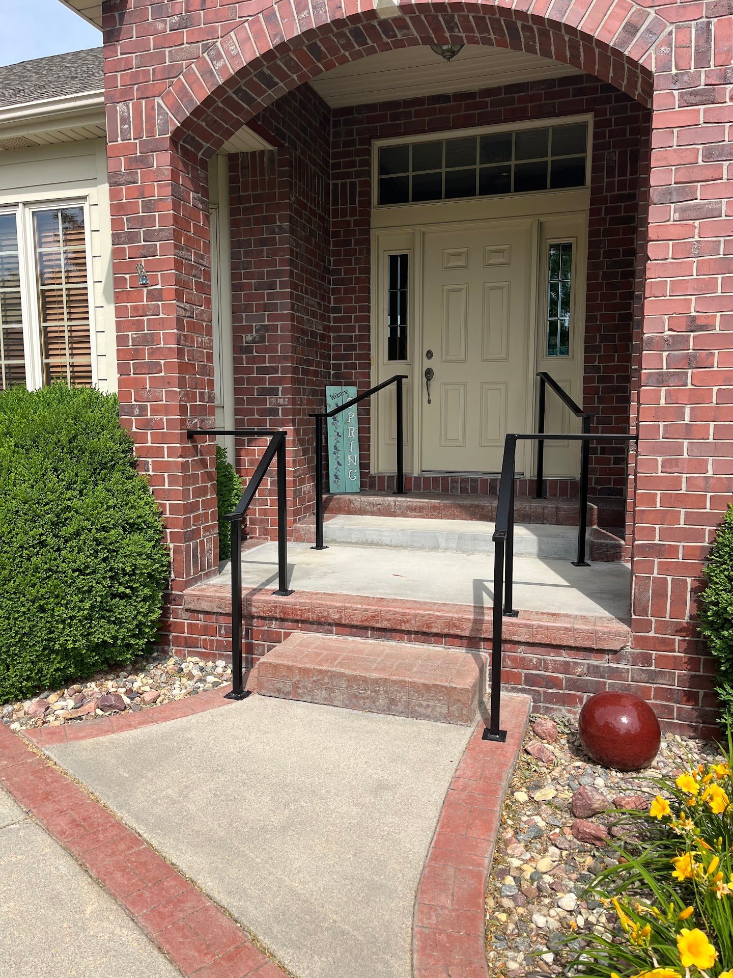 Exterior, Lincoln Remodel