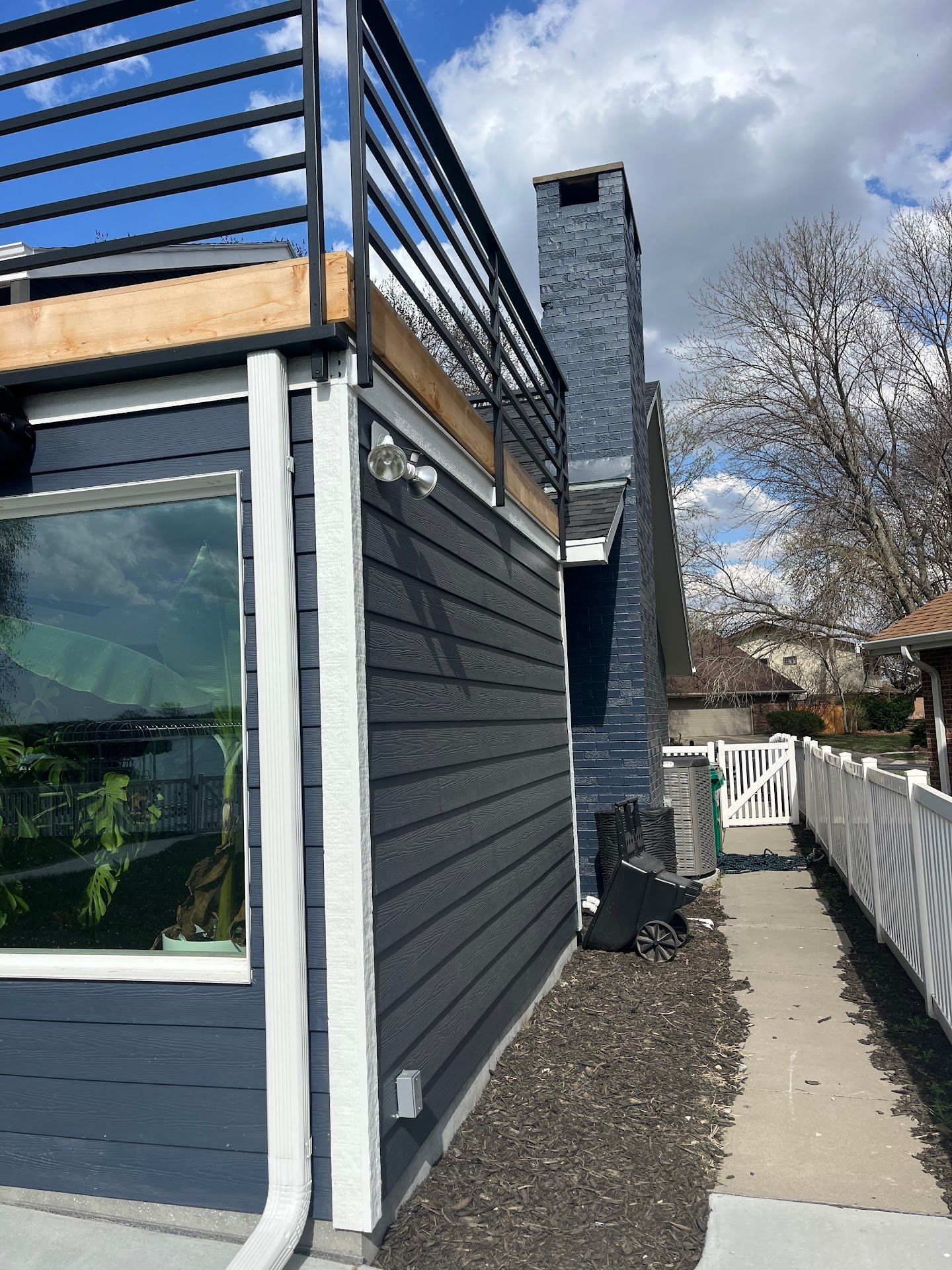 Exterior, Lincoln Remodel