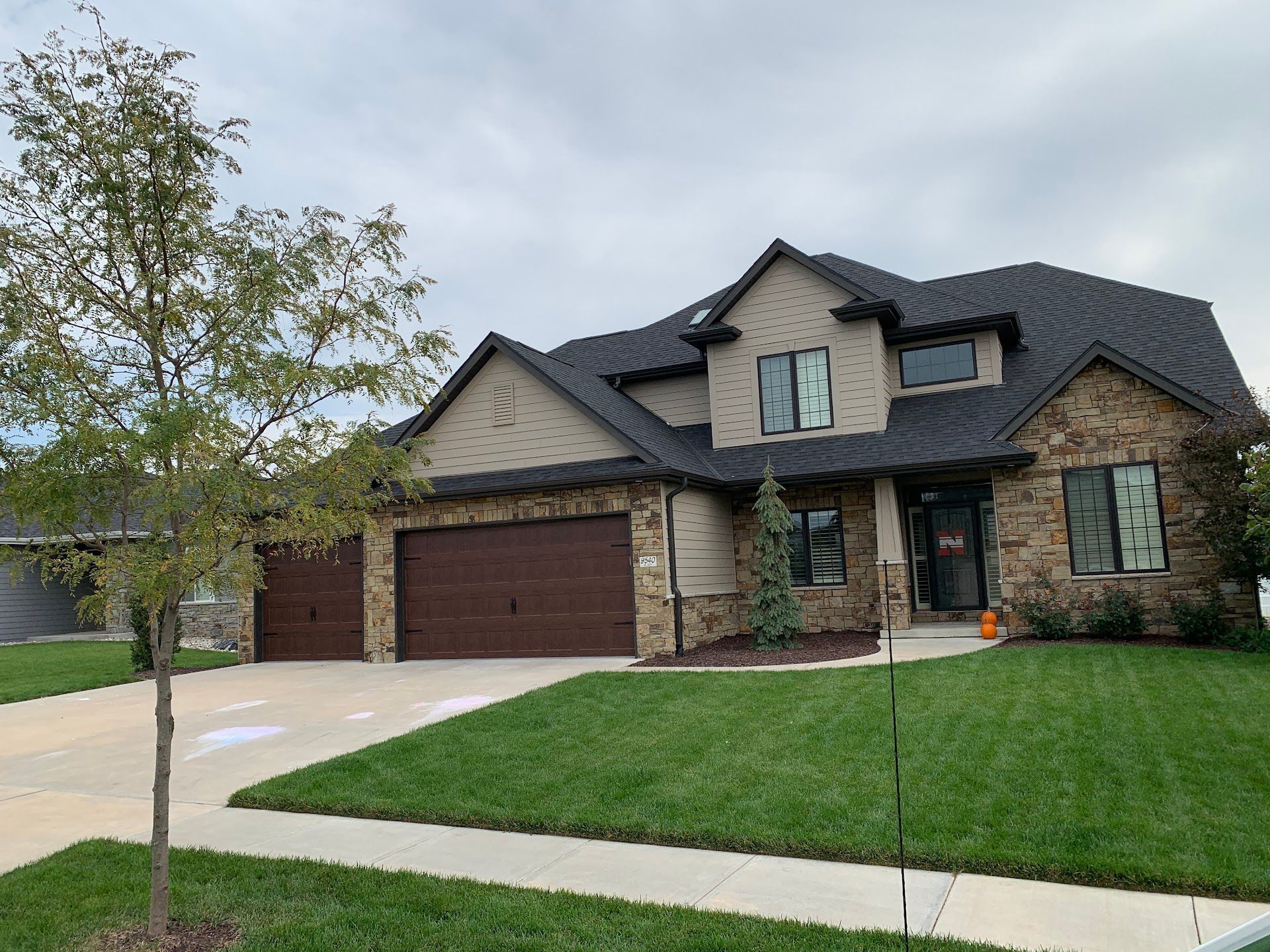 Exterior, Lincoln Remodel