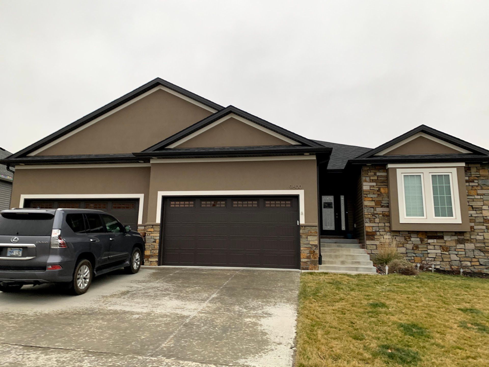 Exterior, Lincoln Remodel