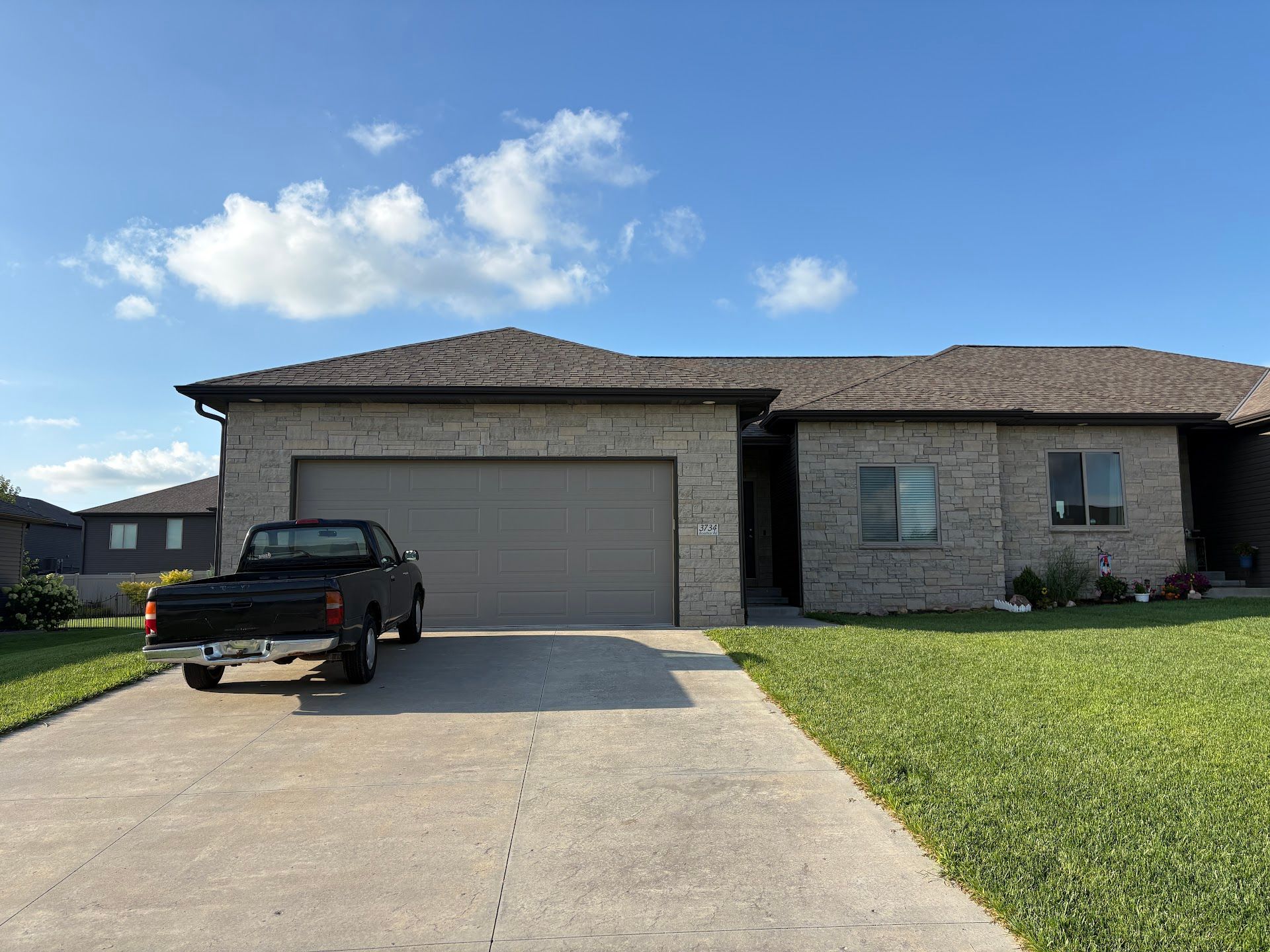 Exterior, Lincoln Remodel