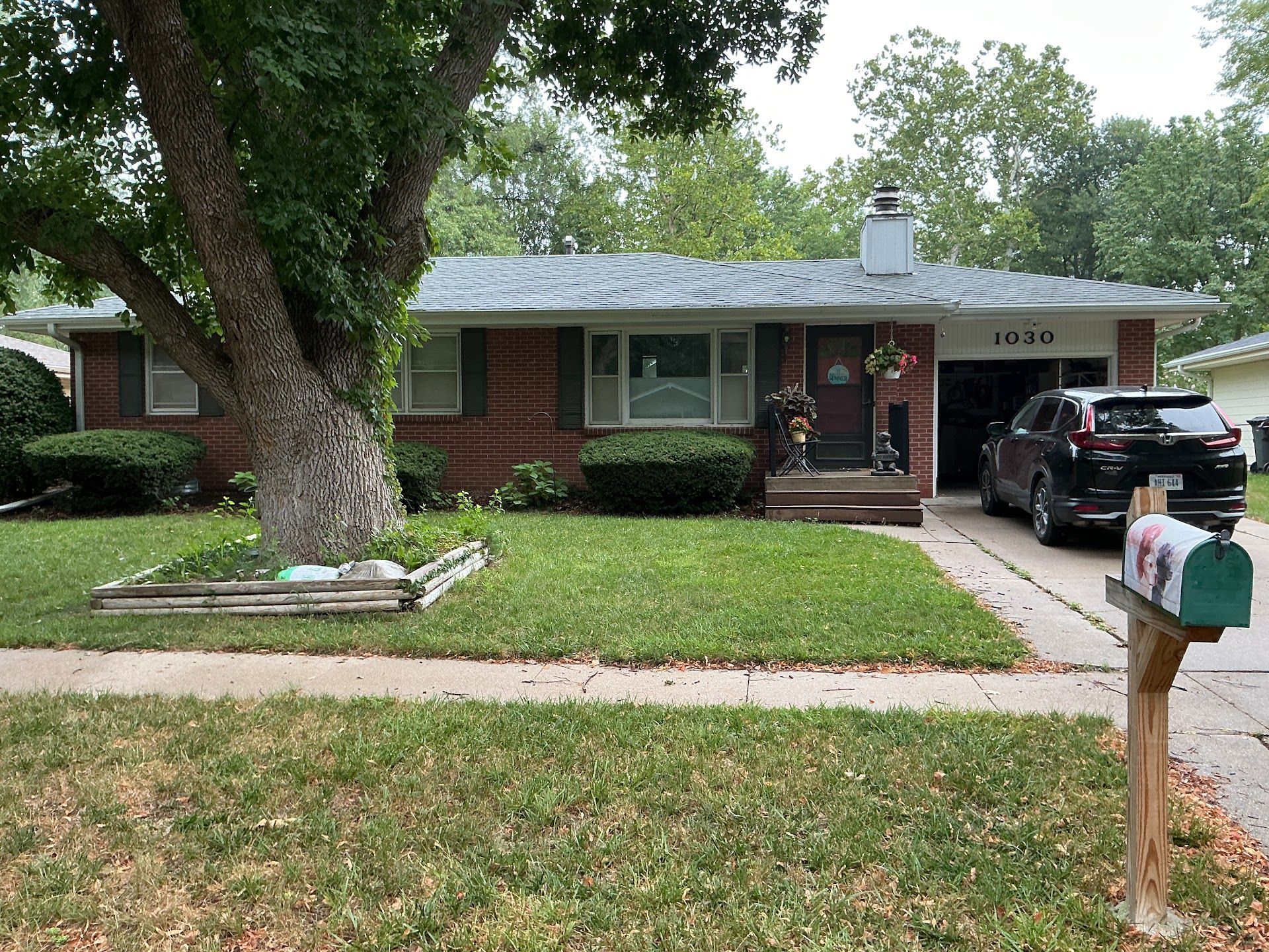 Exterior, Lincoln Remodel