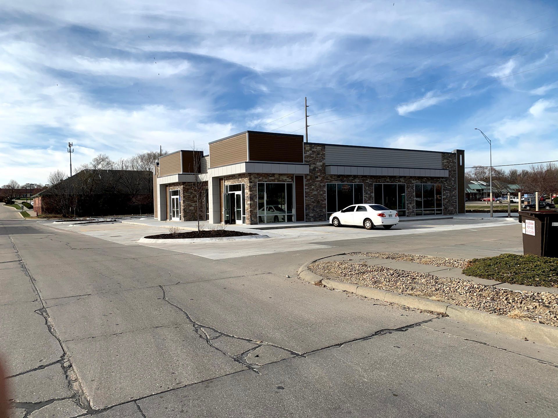 Exterior, Lincoln Remodel