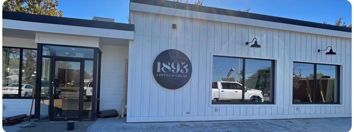 Exterior, Lincoln Remodel