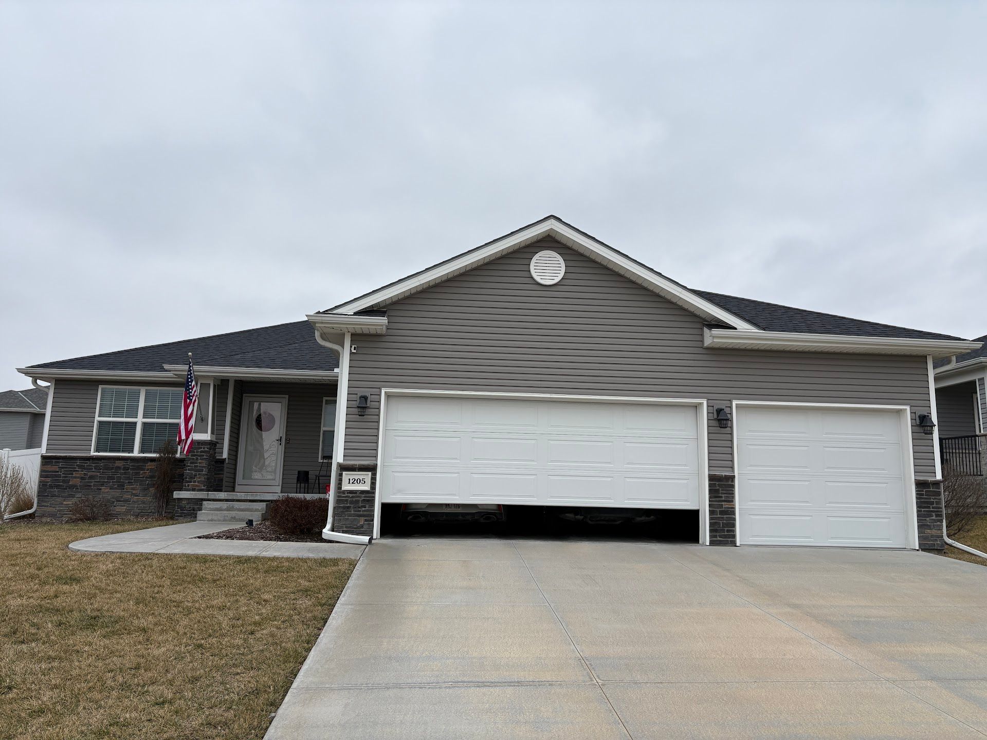 Exterior, Lincoln Remodel