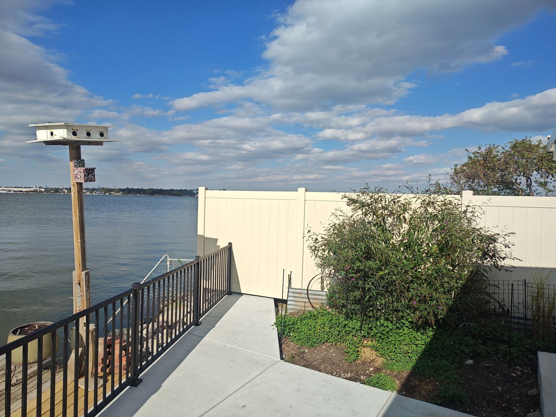 Manchester Drive Deck