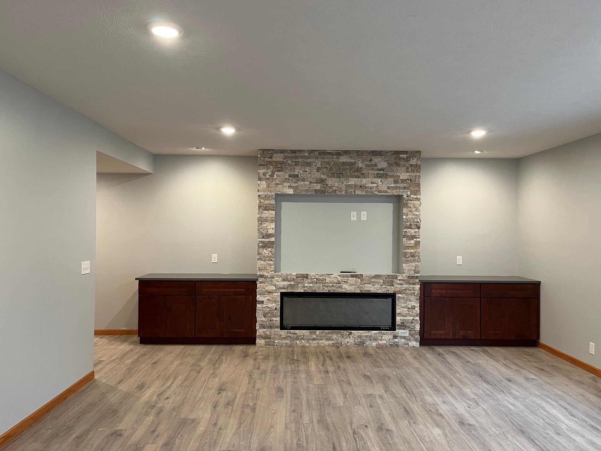 Nob Hill Road Basement Finish