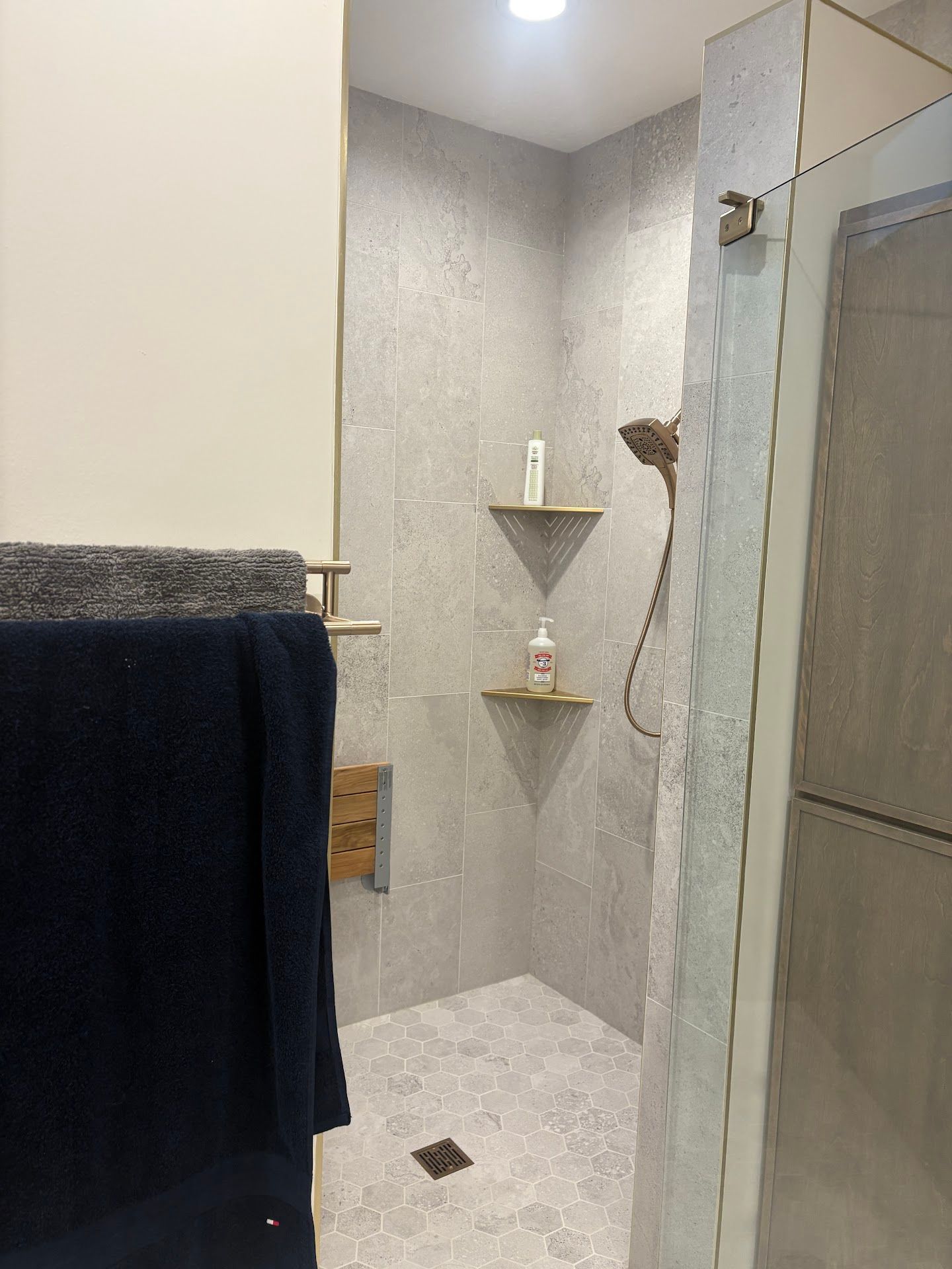 Pioneers Court Bathroom Remodel