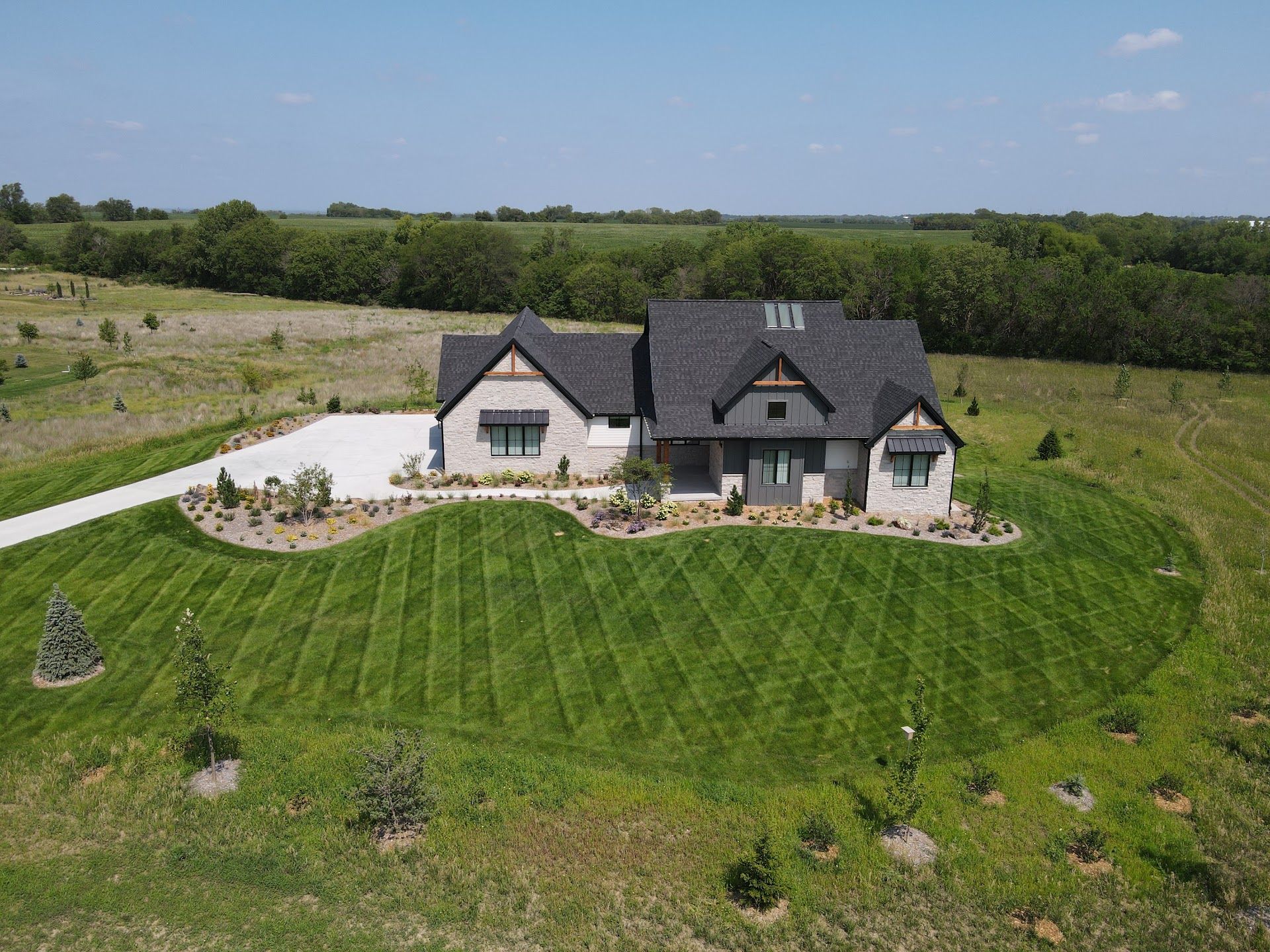 Exterior, Prairie Flower Custom Acreage