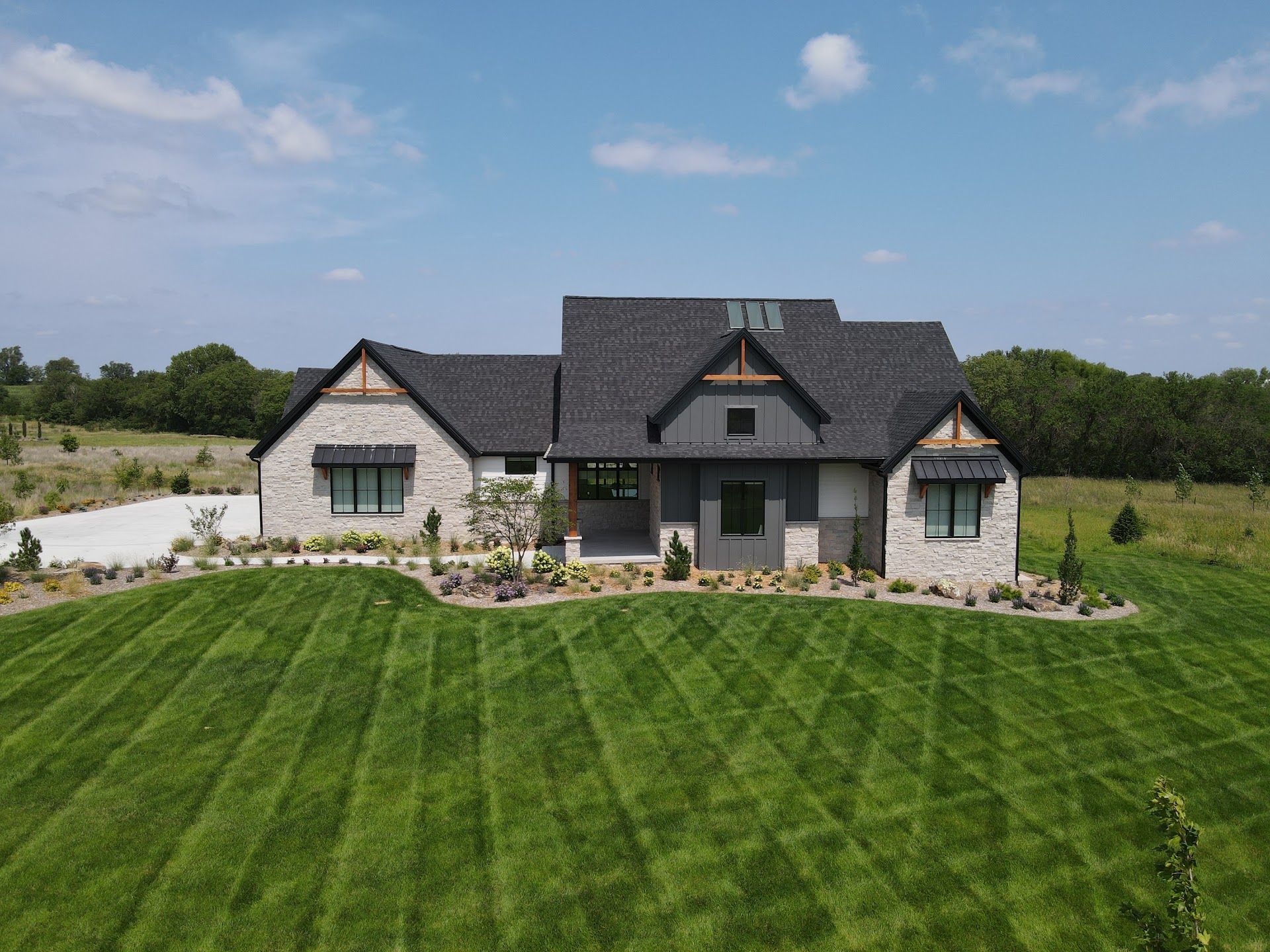 Exterior, Prairie Flower Custom Acreage