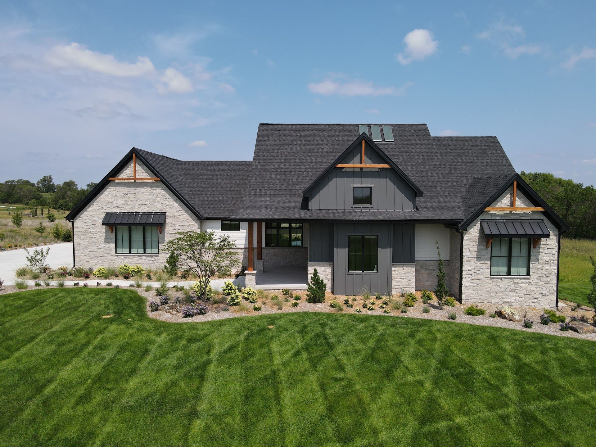 Exterior, Prairie Flower Custom Acreage