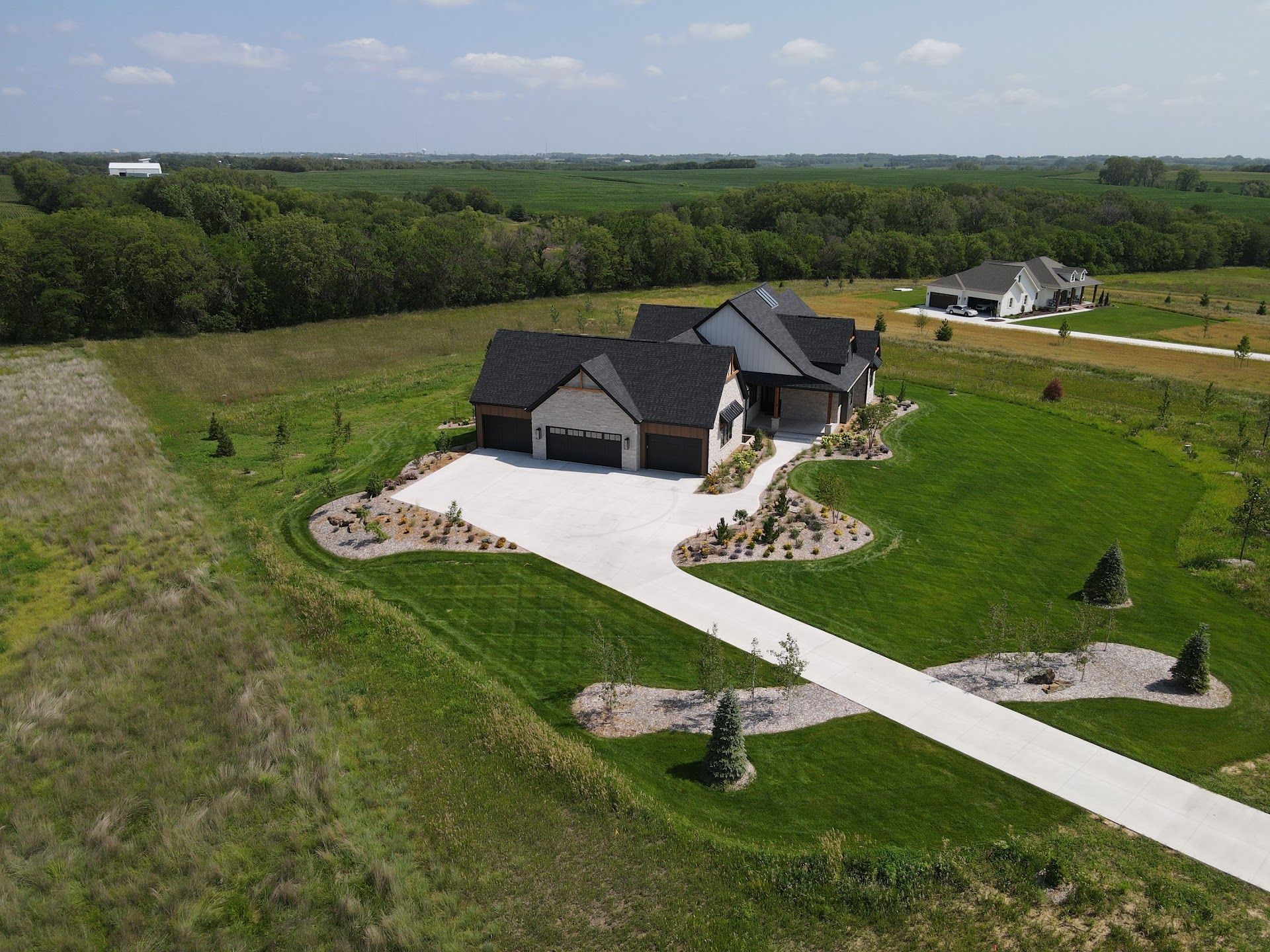Exterior, Prairie Flower Custom Acreage