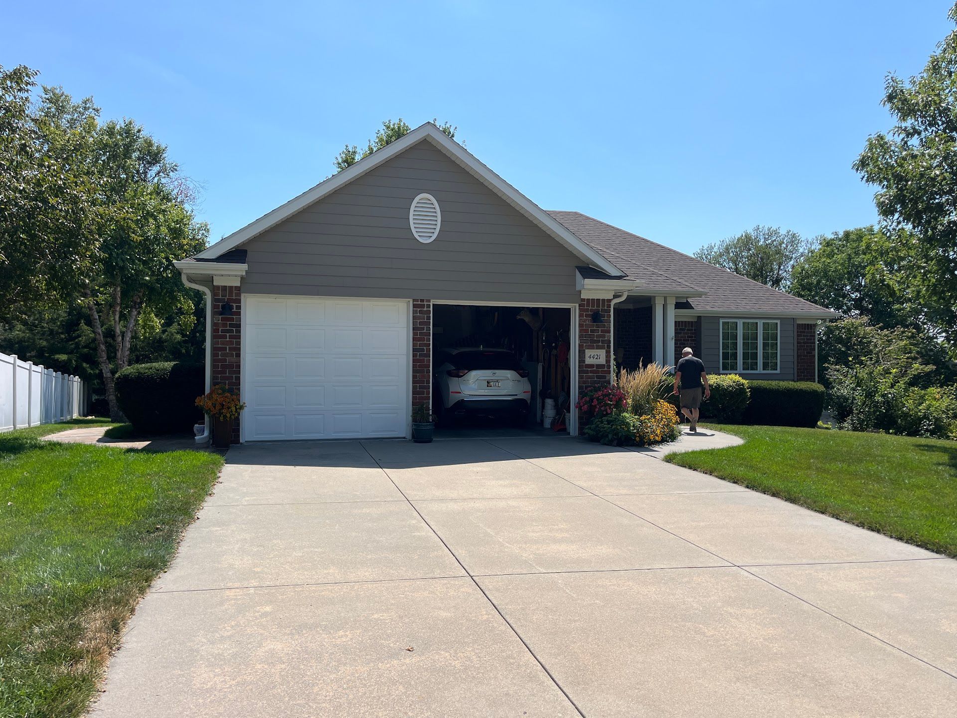 Exterior, Red Deer Drive Remodel