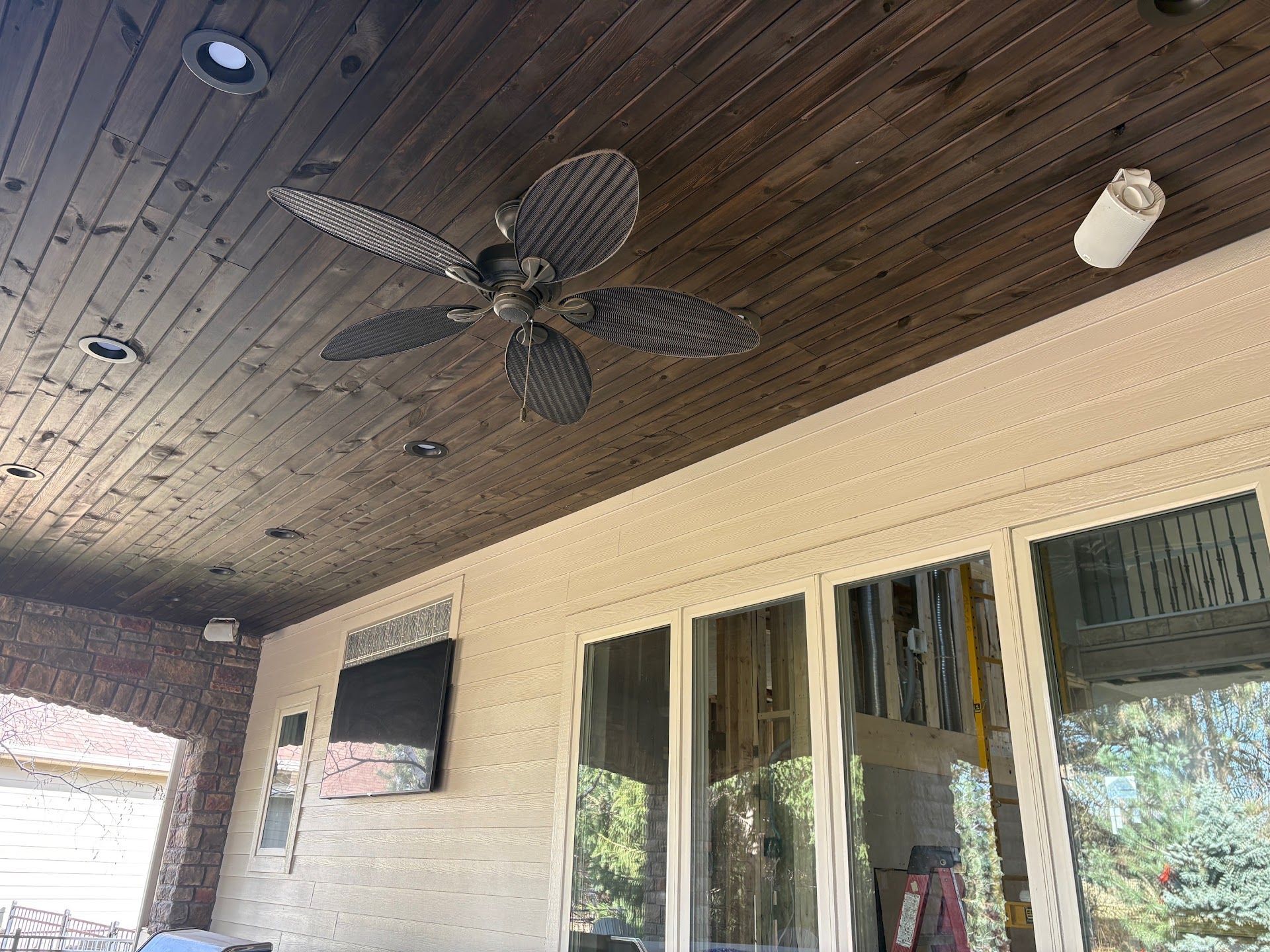 Deck, South 19th