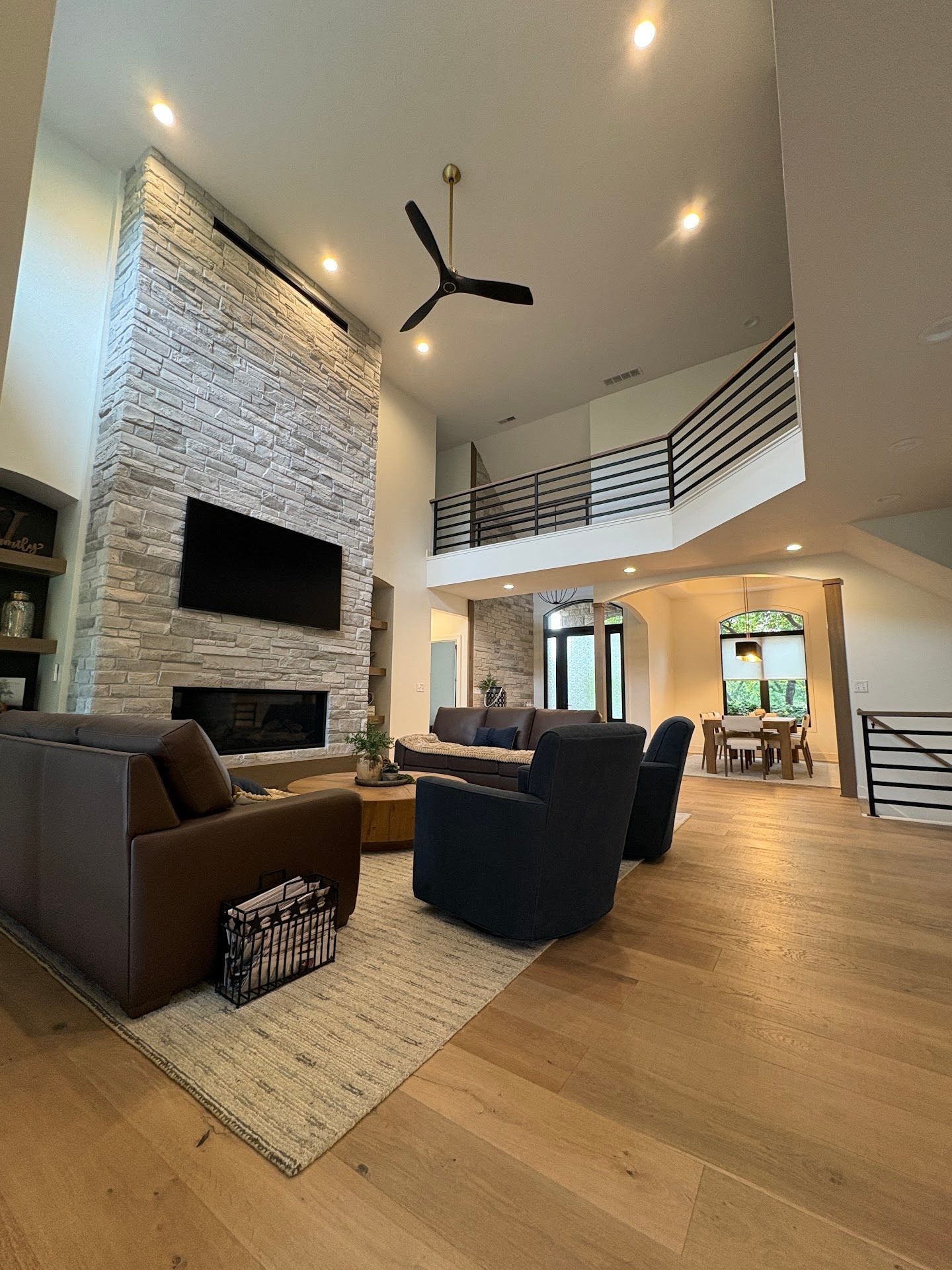 Living room, South 19th