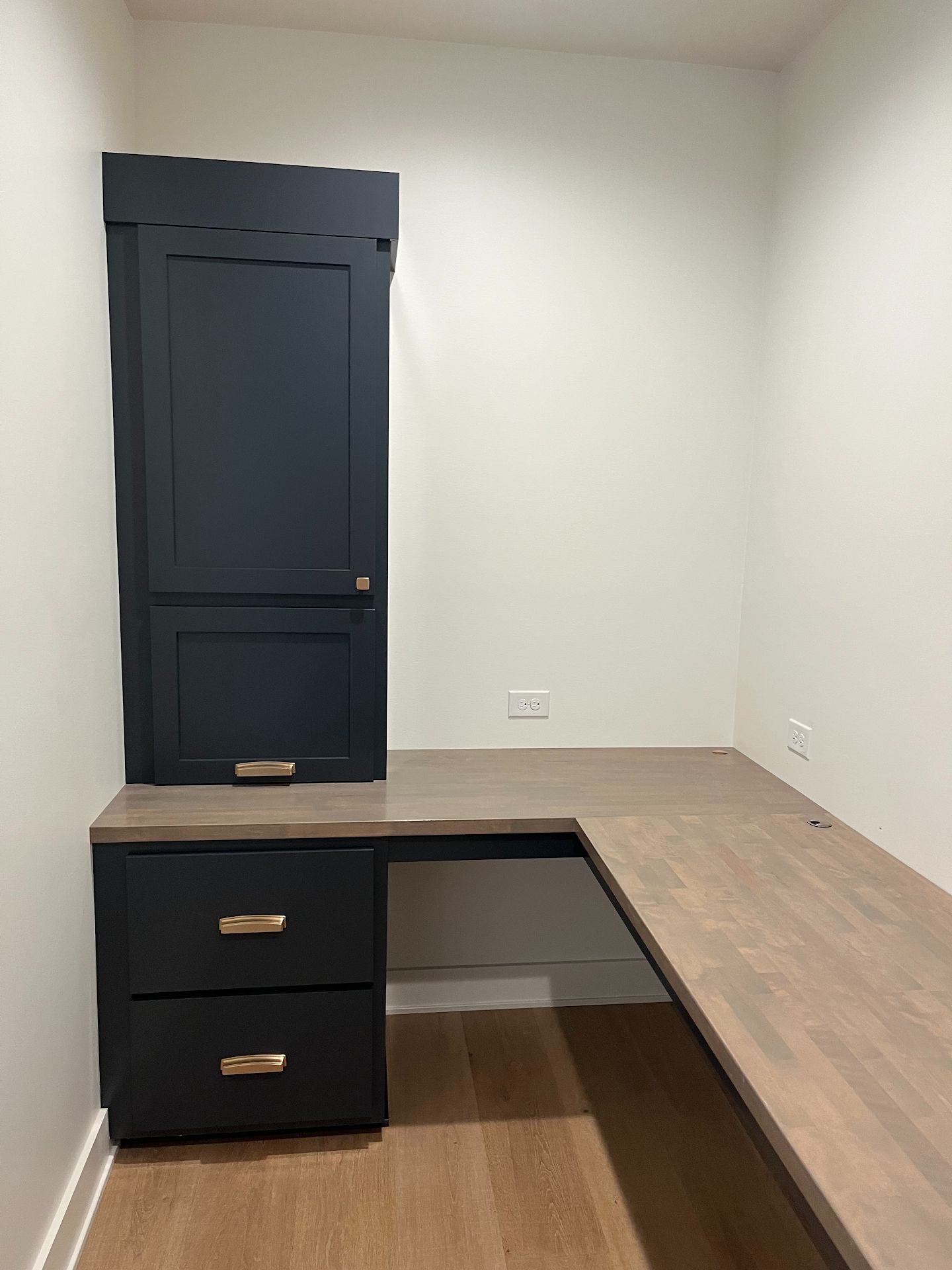 Office, South 19th