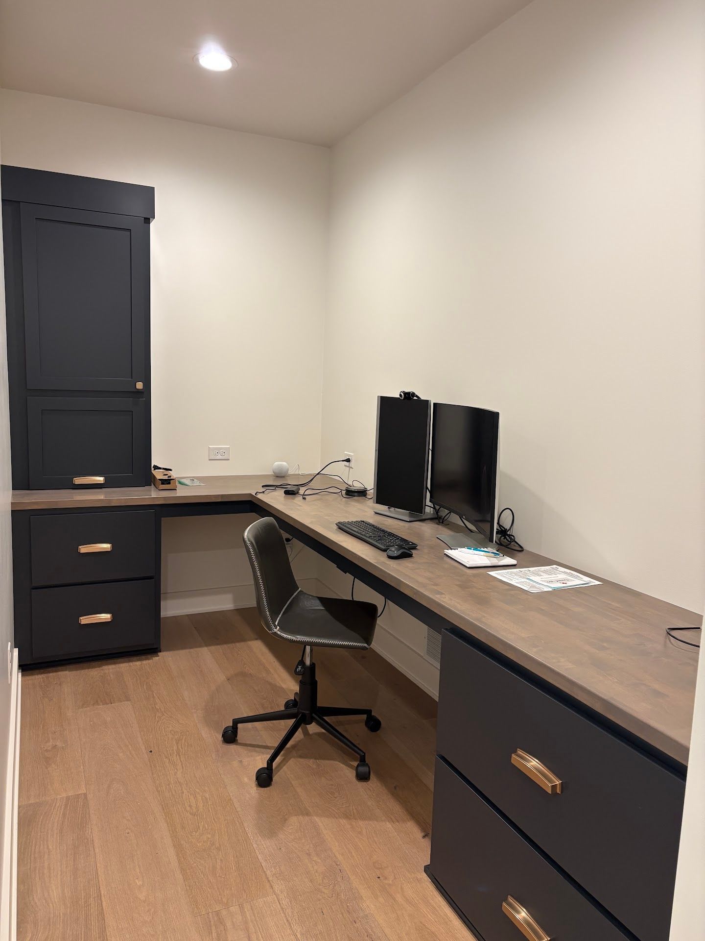 Office, South 19th