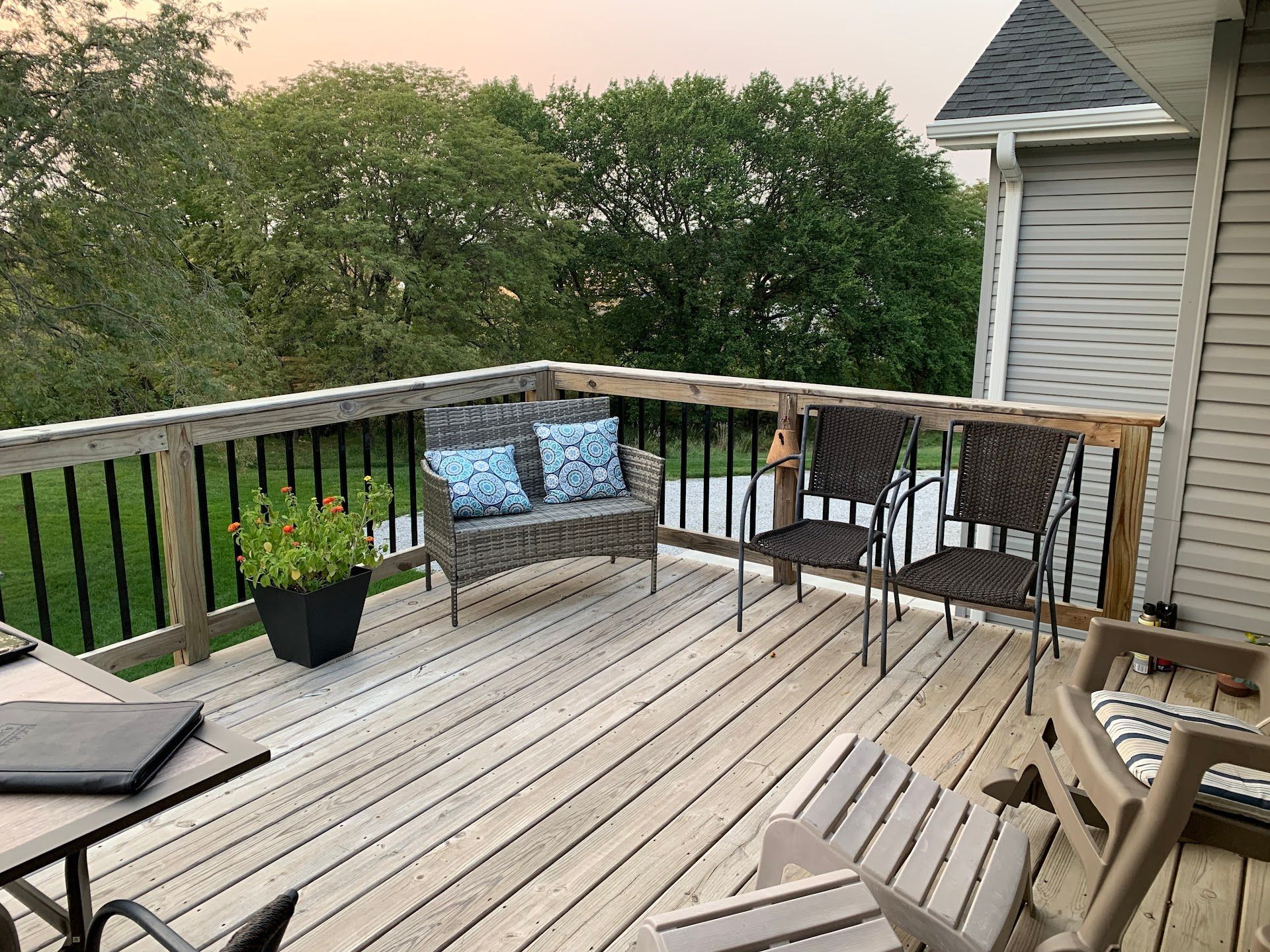 Sunset Court Deck