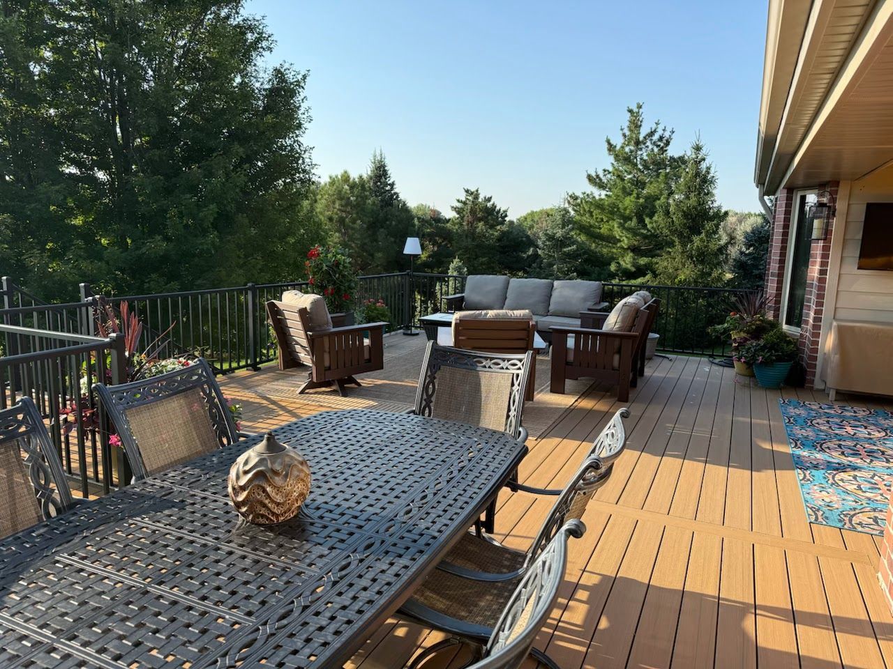 Thorn Court Deck