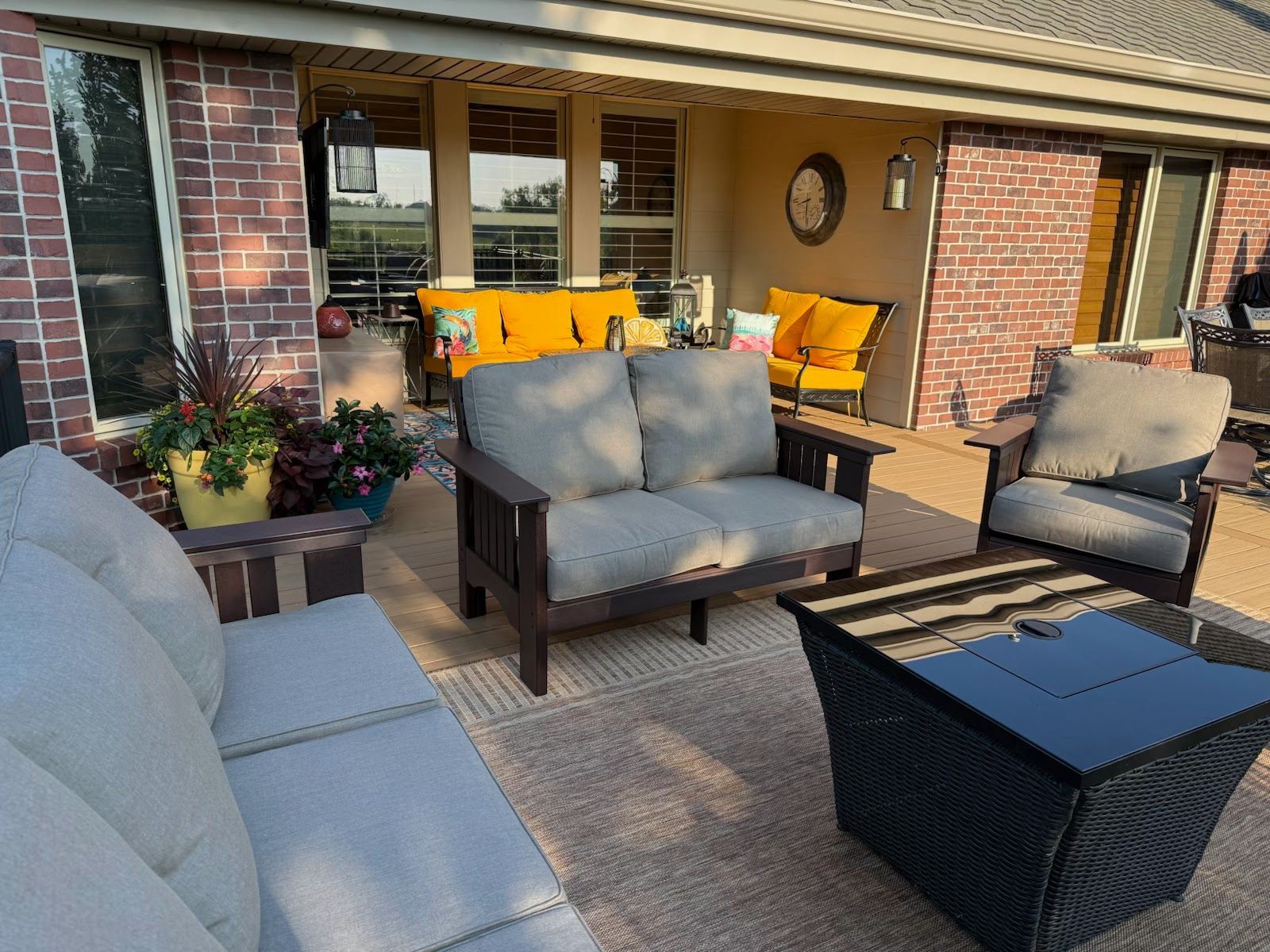 Thorn Court Deck