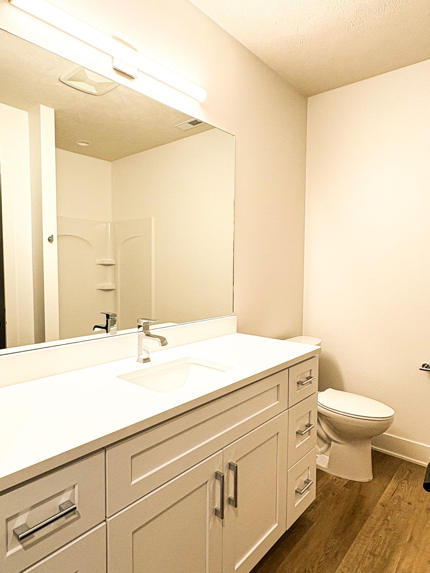 Bathroom, Warm and Modern Home In Lincoln