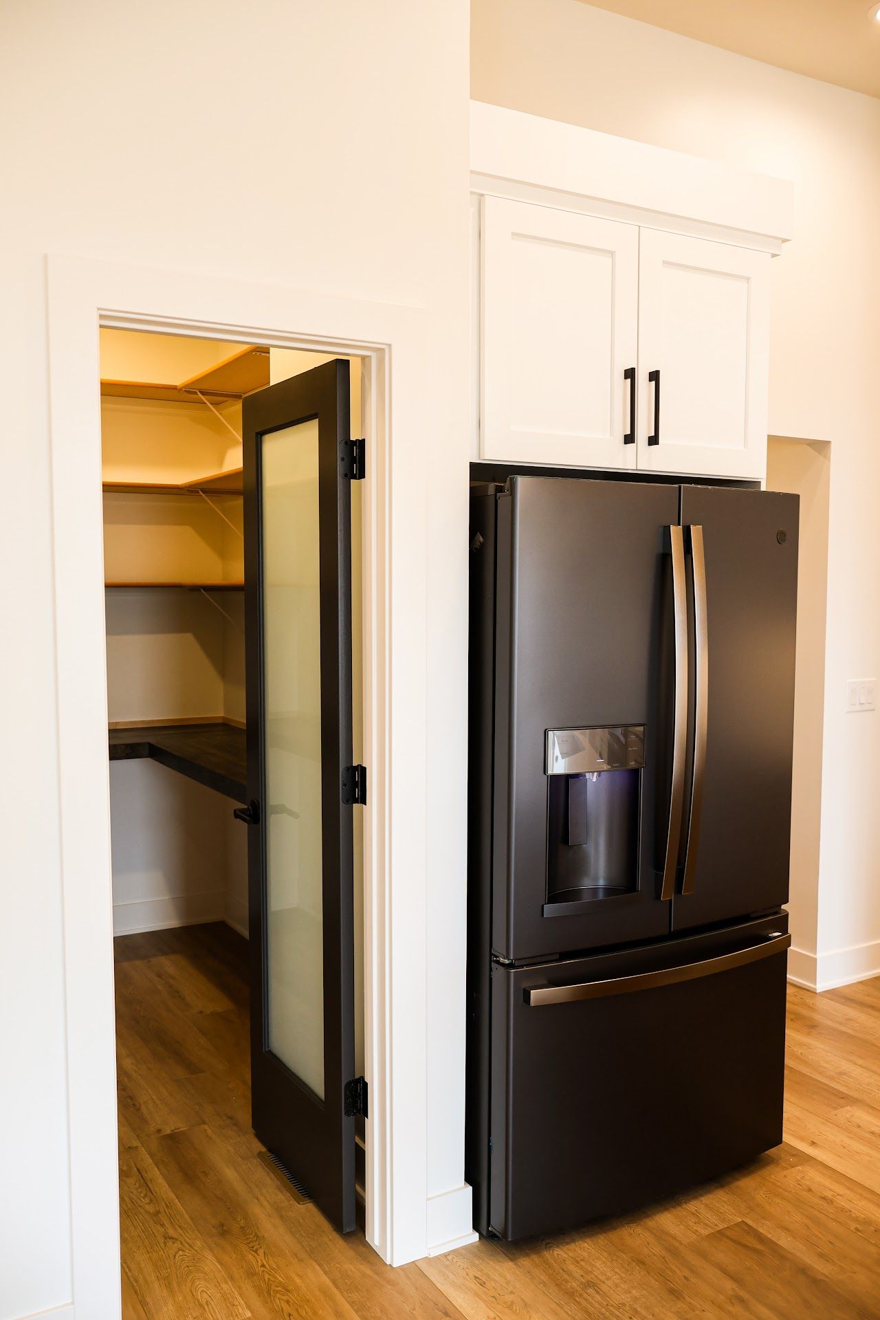 Kitchen, Warm and Modern Home In Lincoln