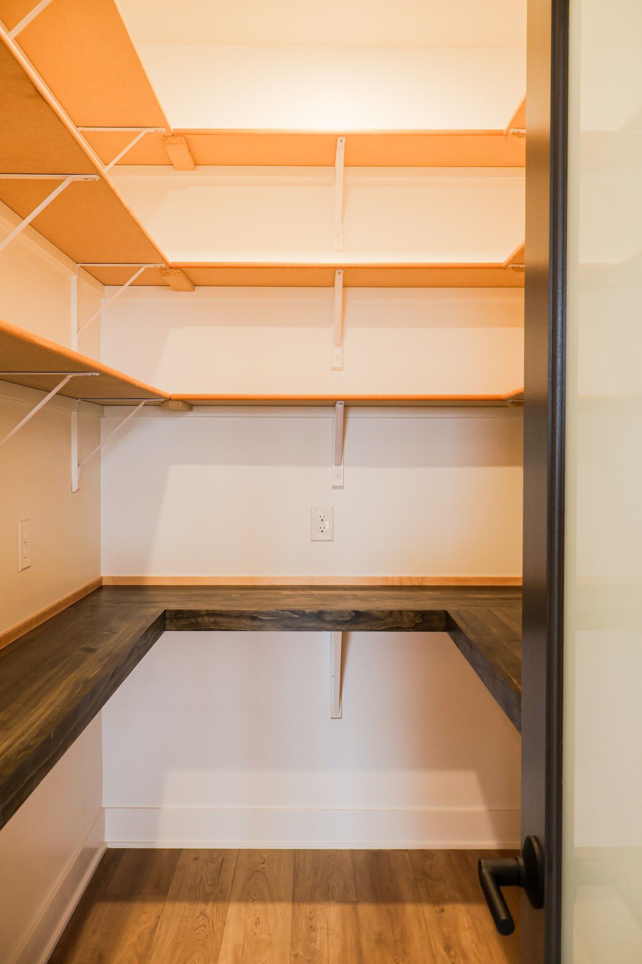 Interior, Warm and Modern Home In Lincoln
