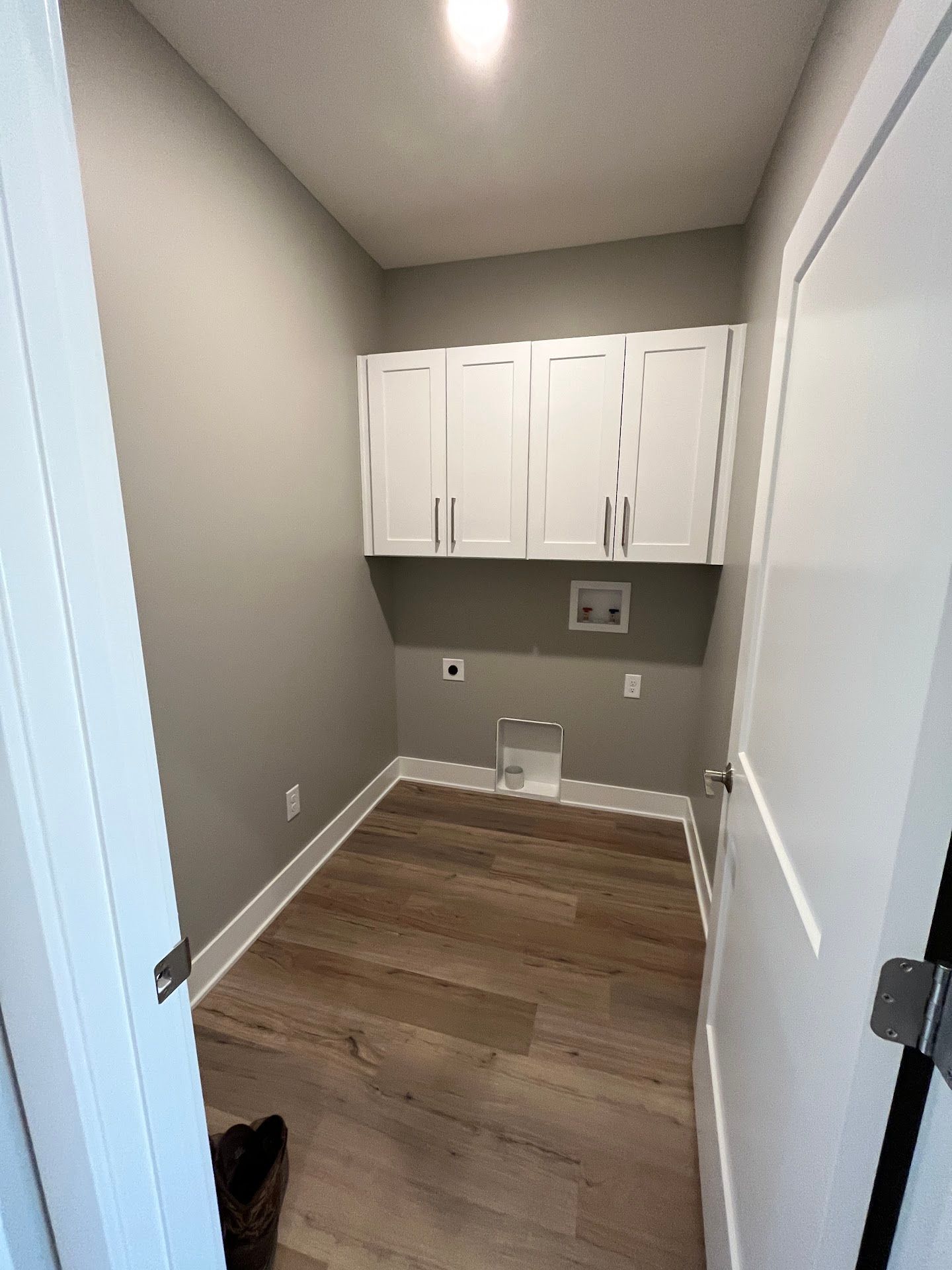 Laundry room, Wilderness Sky New Custom Home