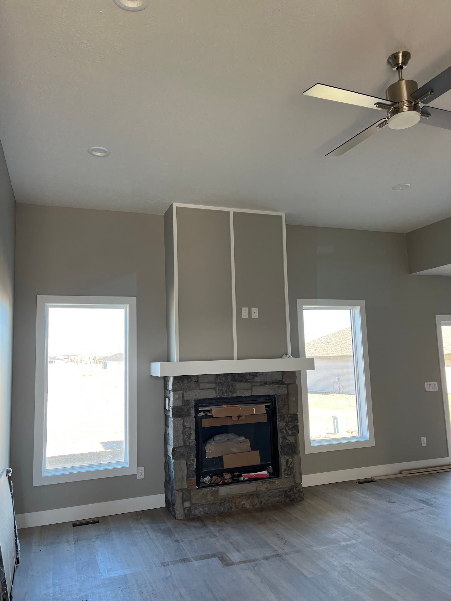 Living room, Wilderness Sky New Custom Home