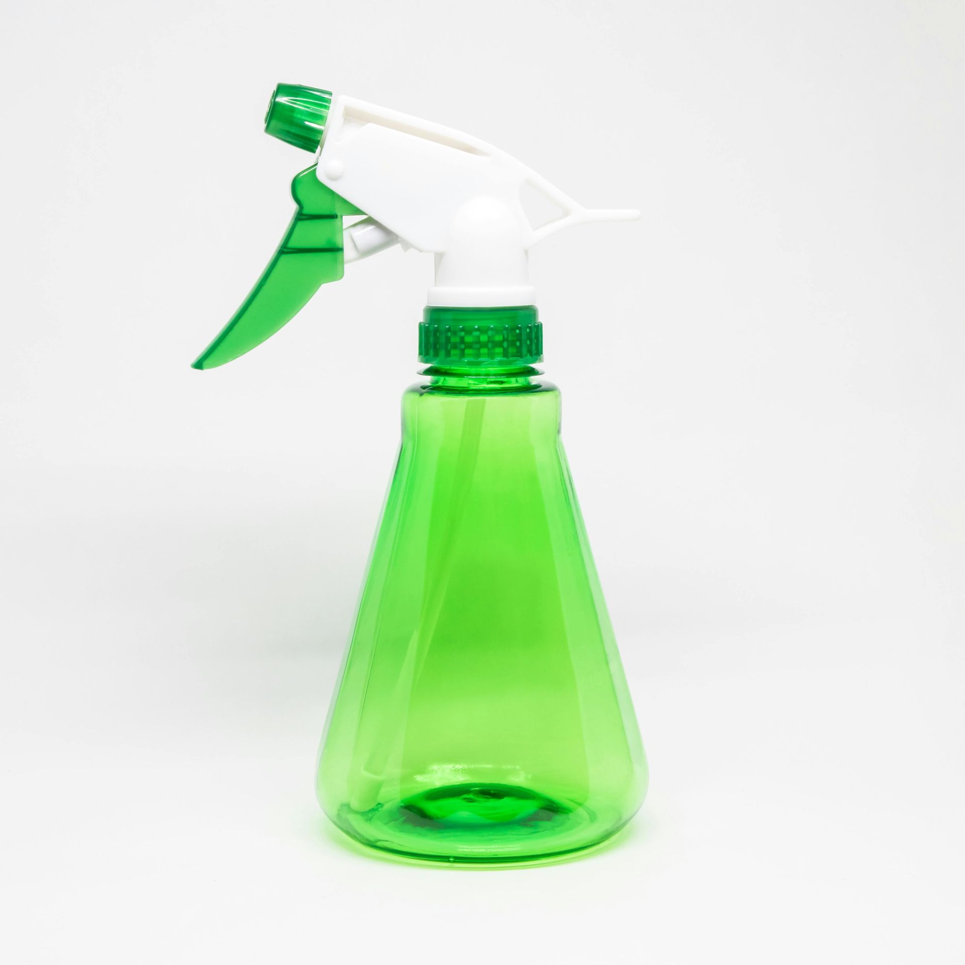 Will be in a blue or brown 8oz glass bottle.