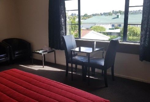 Palm Court Motel - King/Queen/Twin studio