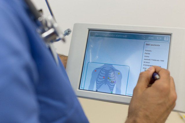 pronto infermieri oristano elettrocardiogramma