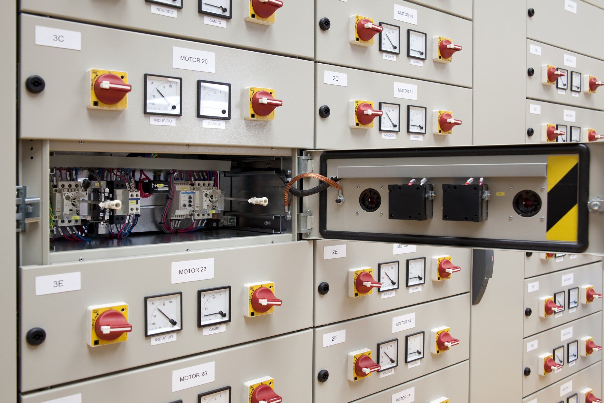 Lighting Control System Box — Mt. Vernon, OH — Mister Electric