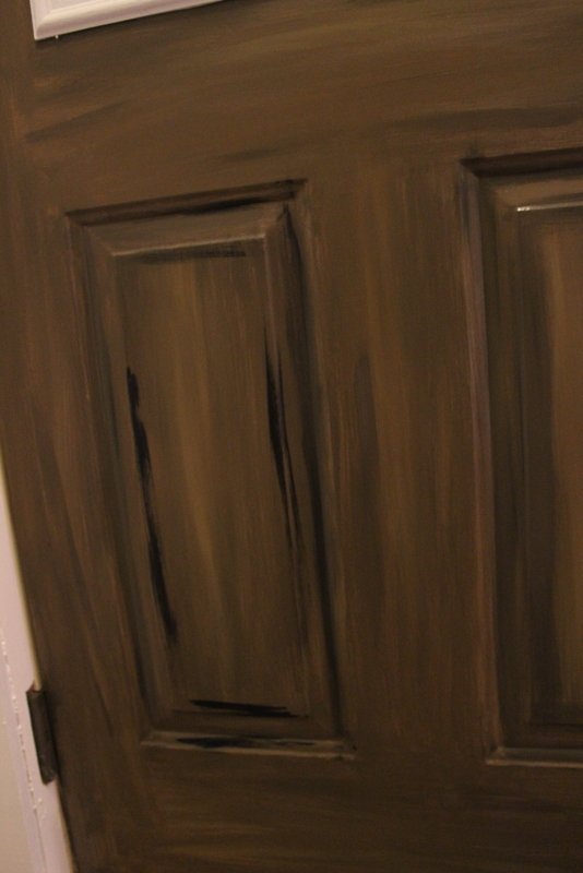 HOW TO PAINT AN EXTERIOR DOOR TO MAKE IT LOOK LIKE WOOD