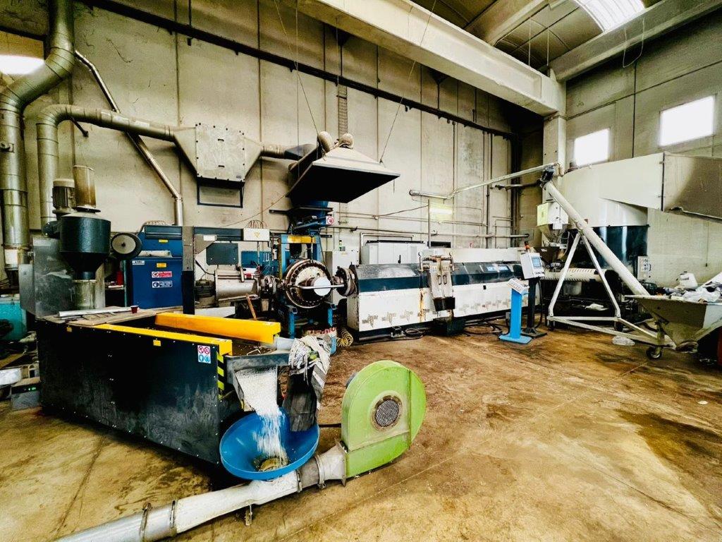 centro di raccolta di materiali da riciclare