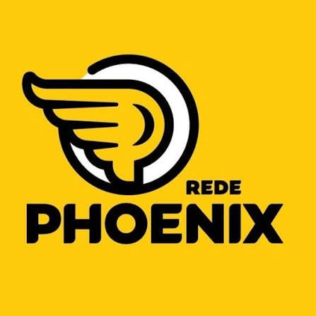 Logotipo amarelo com uma fênix alada em branco e preto e o texto “REDE PHOENIX”