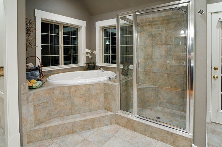 Modern Shower — Woodward, OK — Northwest Glass