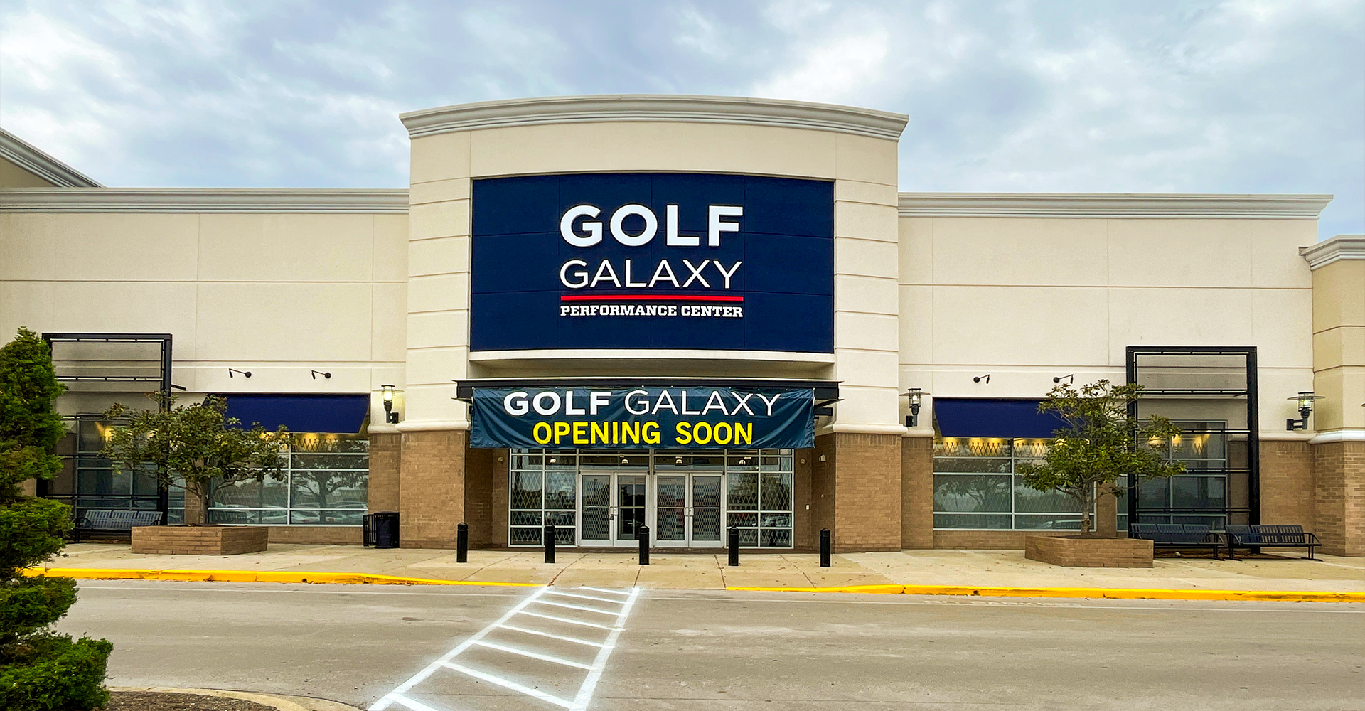 Golf Galaxy store exterior with 
